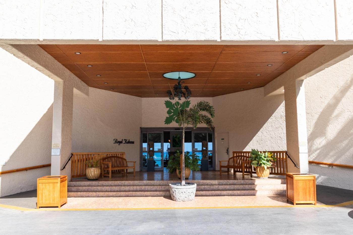 Royal Kahana Maui by OUTRIGGER