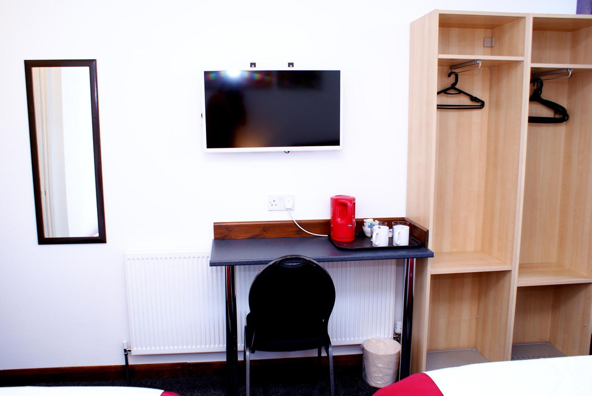 Coffee/tea facilities