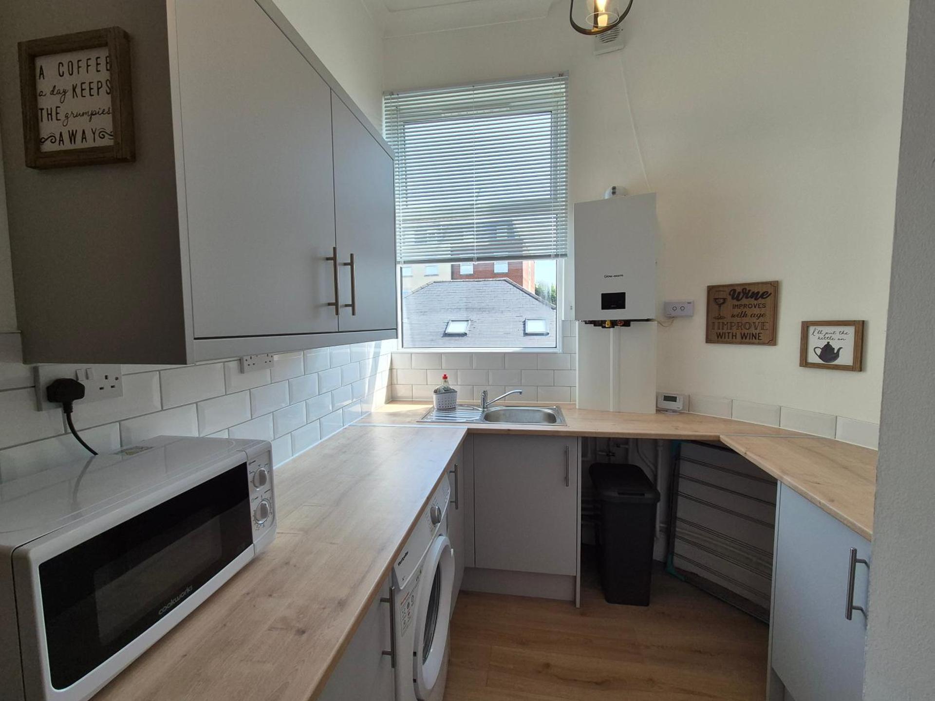 #26b Renovated Portsmouth Flat