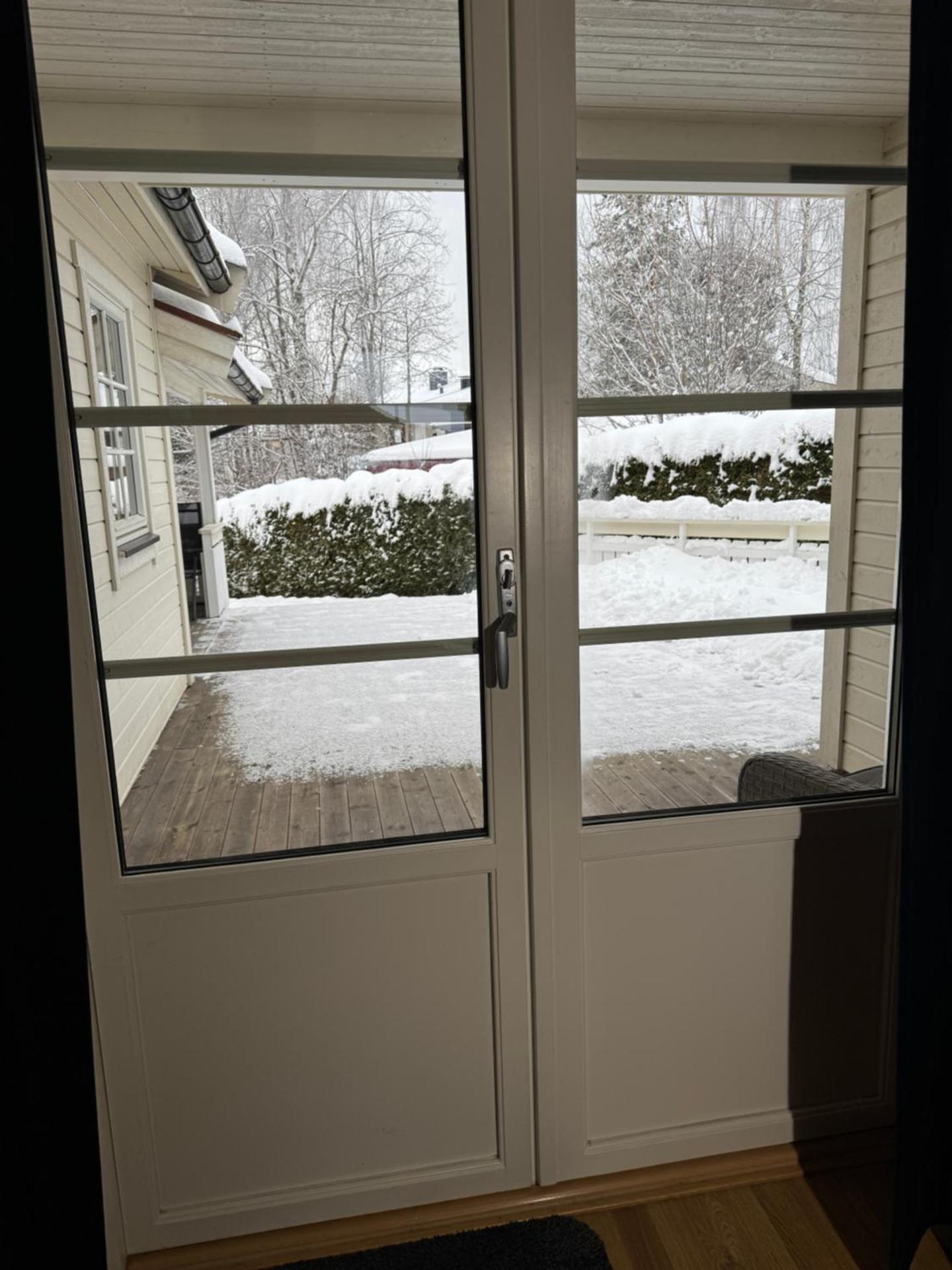 Stue, soverom og bad