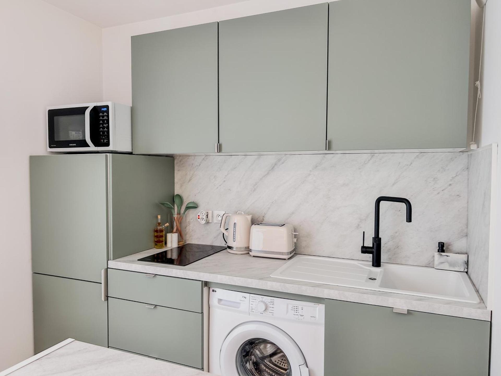 Kitchen or kitchenette