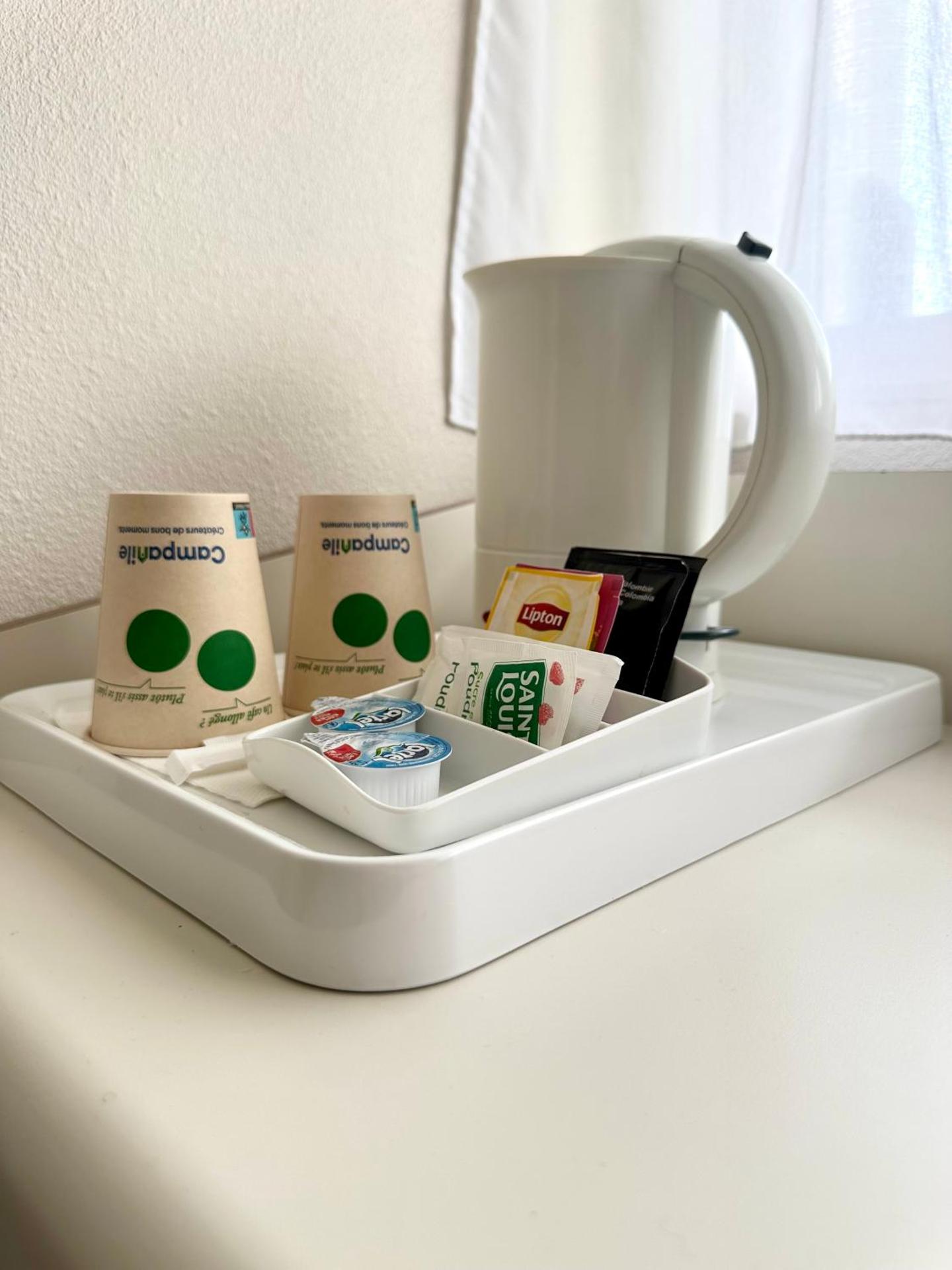 Coffee/tea facilities