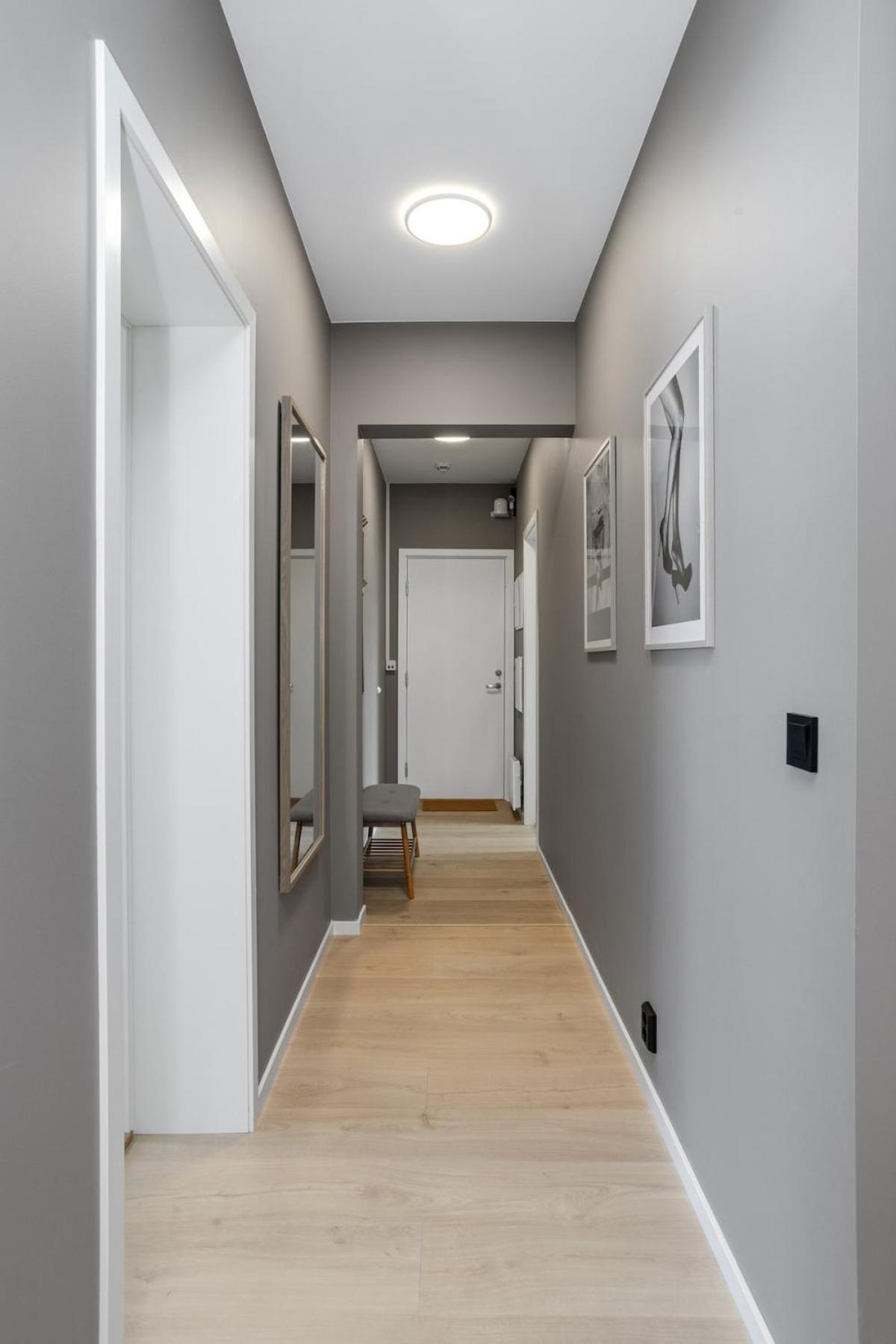 4 bedroom Penthouse Appartment, Right On The Mainstreet