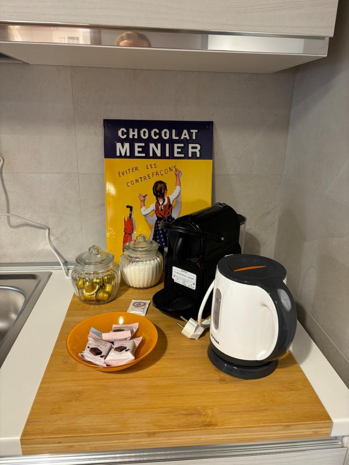 Coffee/tea facilities