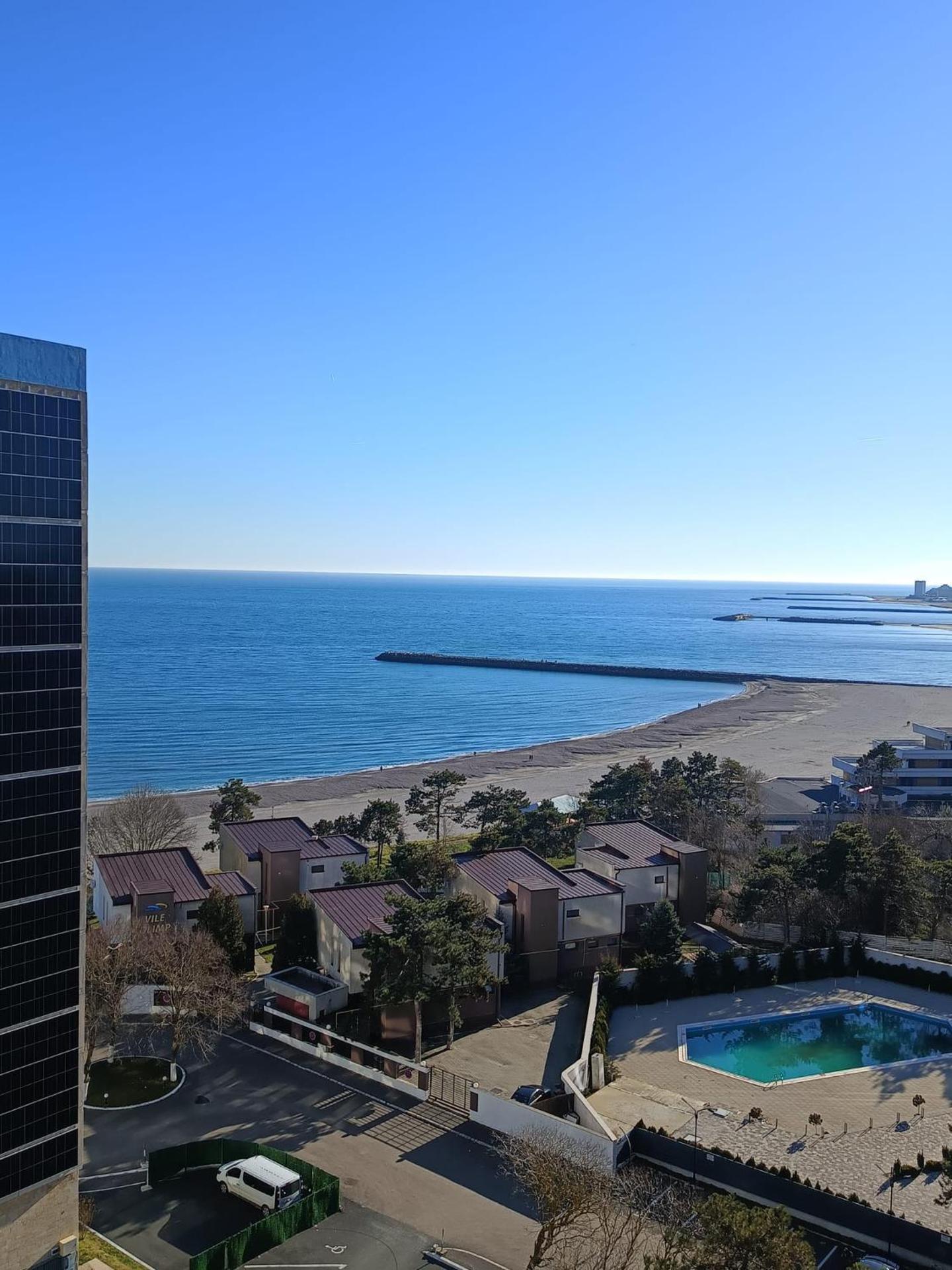 Sea View 3-Room Apartment