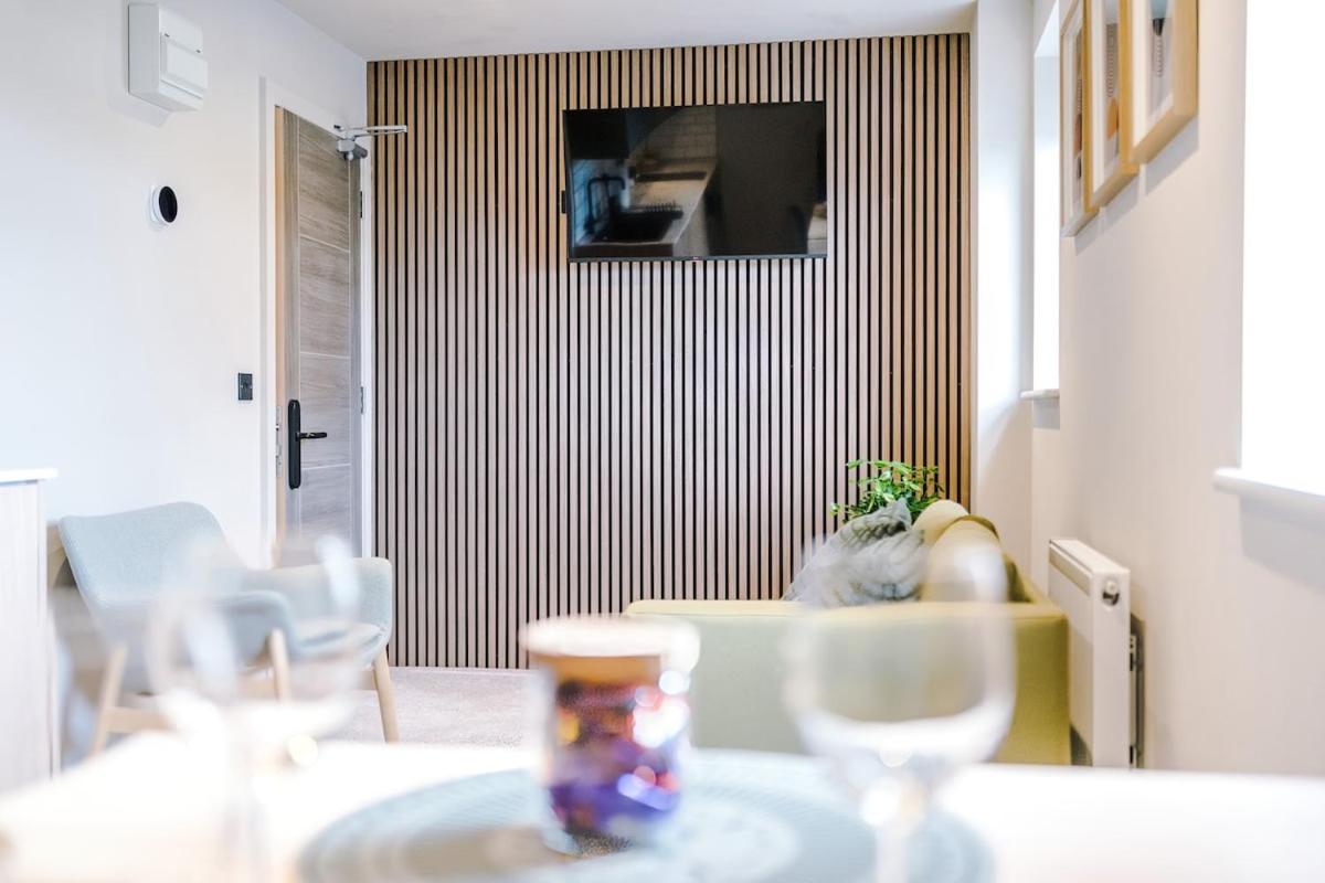 Modern Amenities and Luxury Finishes