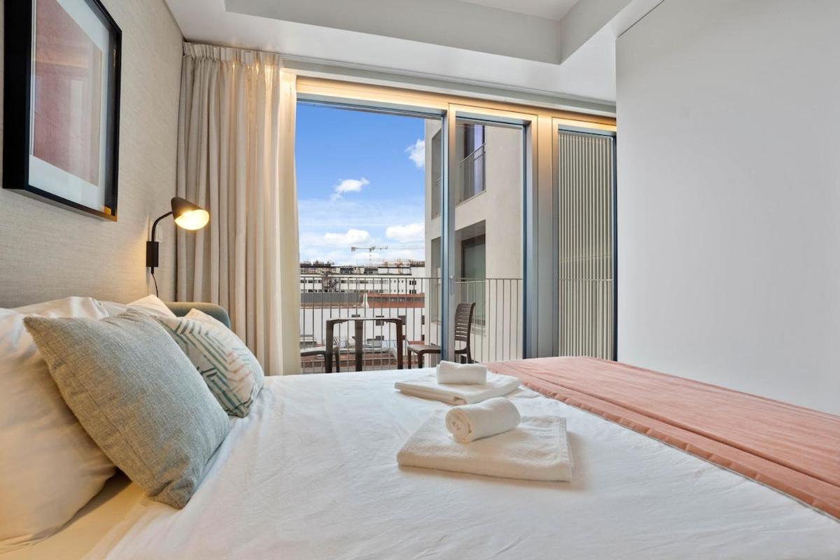 Santos Luxury Studio and Gym V