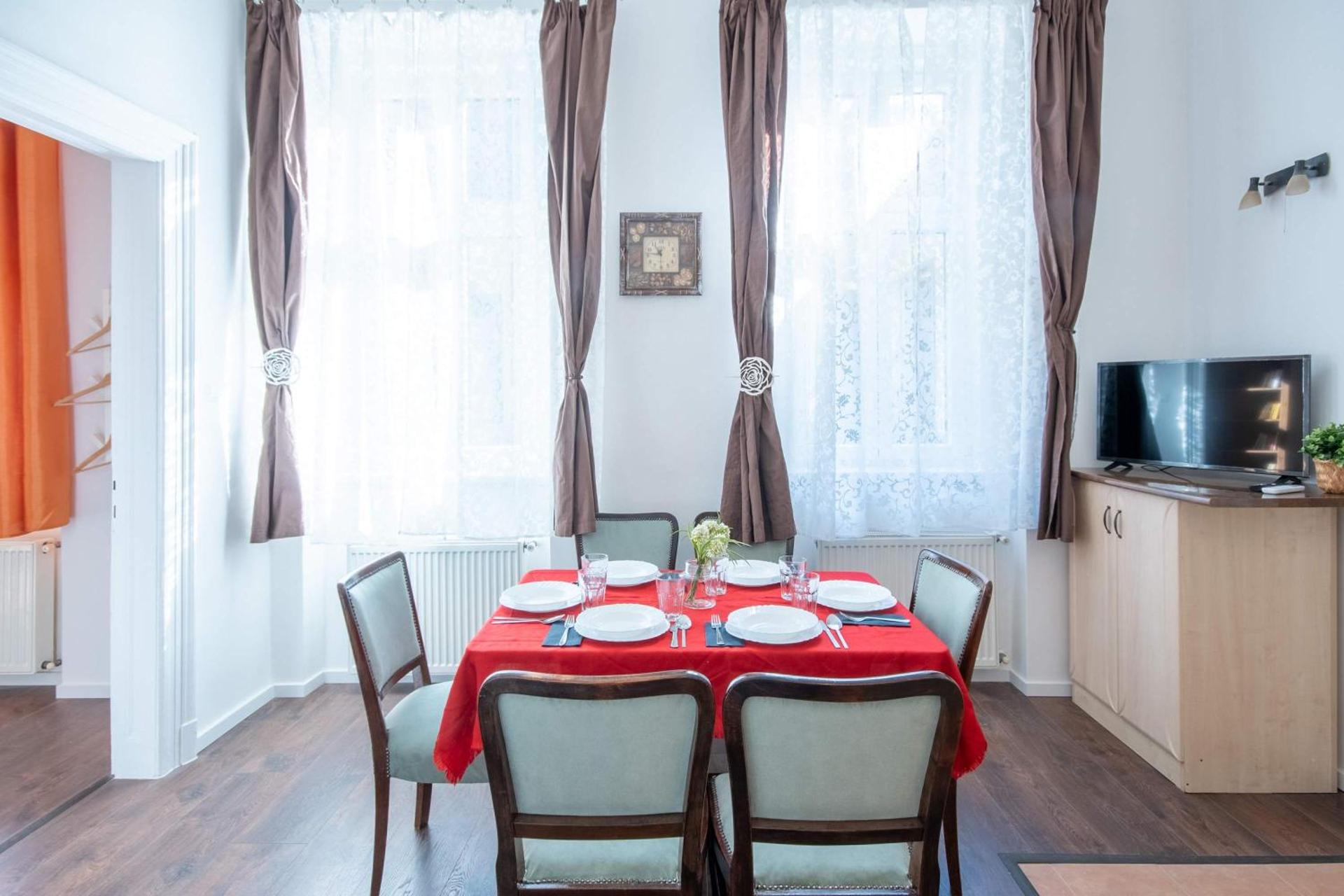 Central - Comfy - Easy Sleep