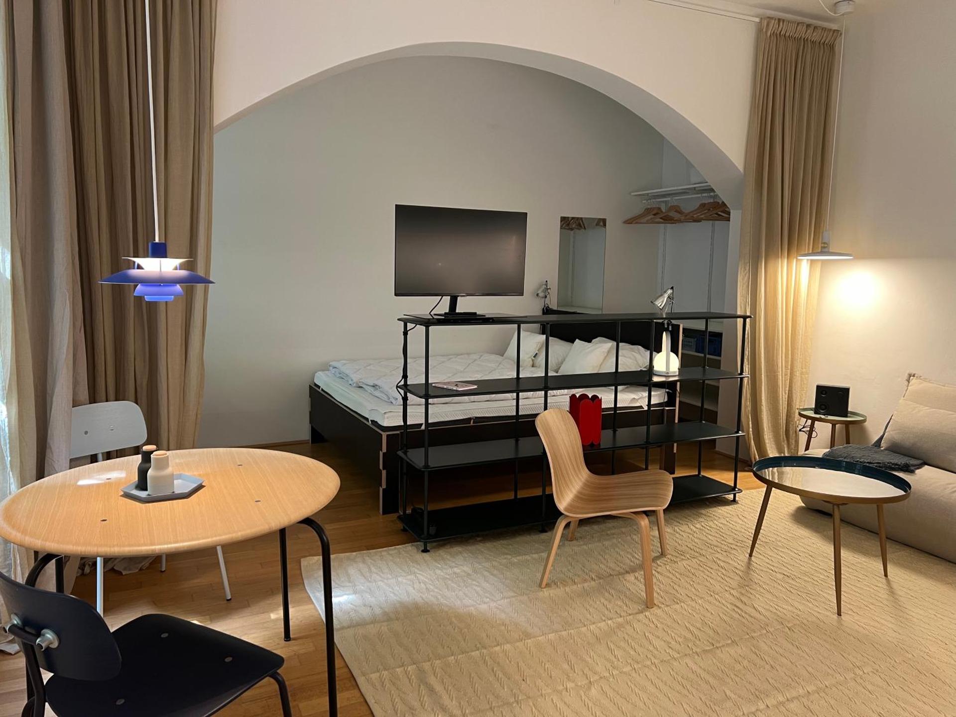 Photo of the whole room