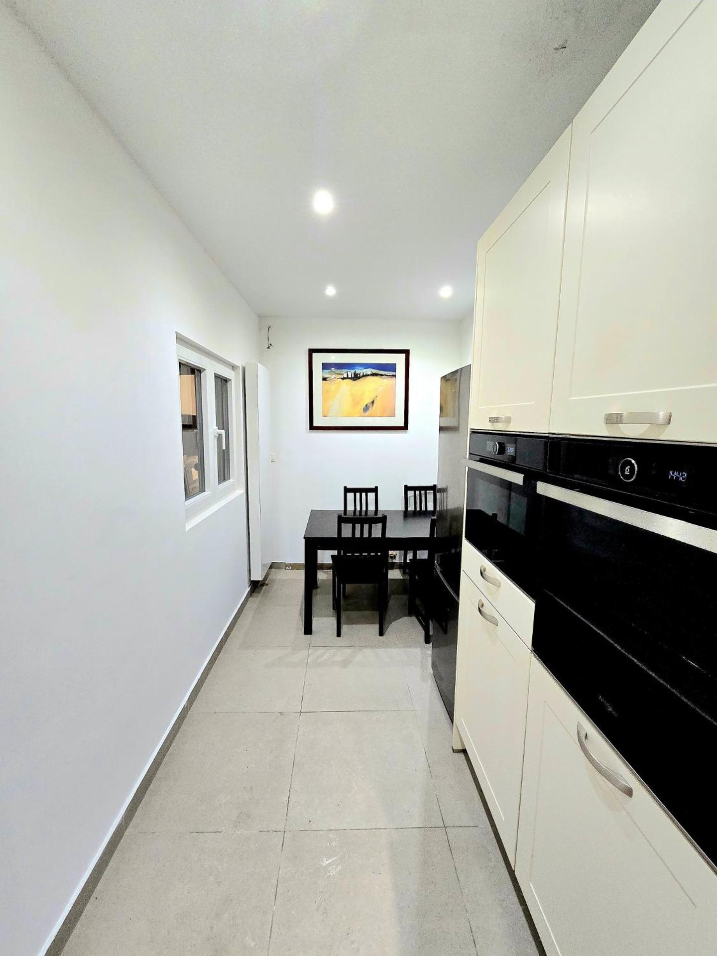 Noah's Atomium Appartments