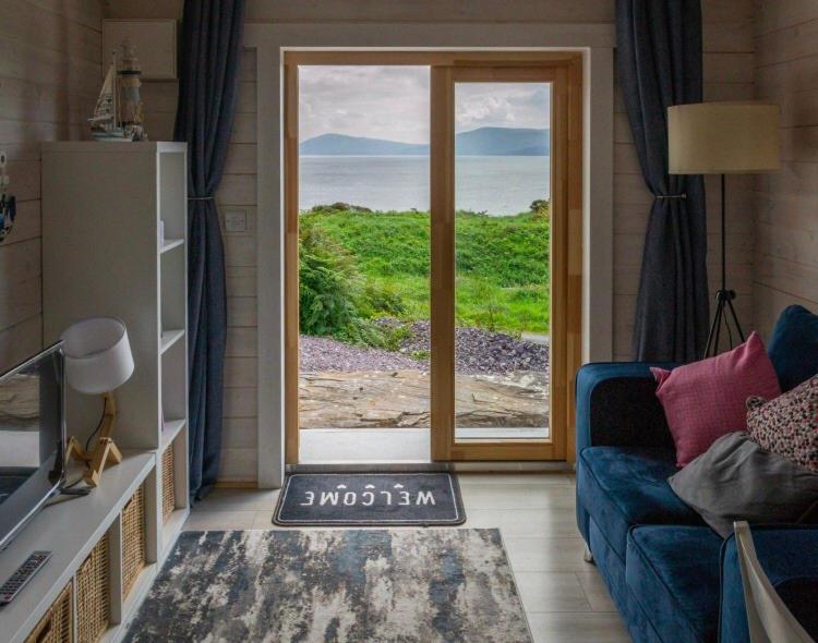 Dolphin View Lambs Head