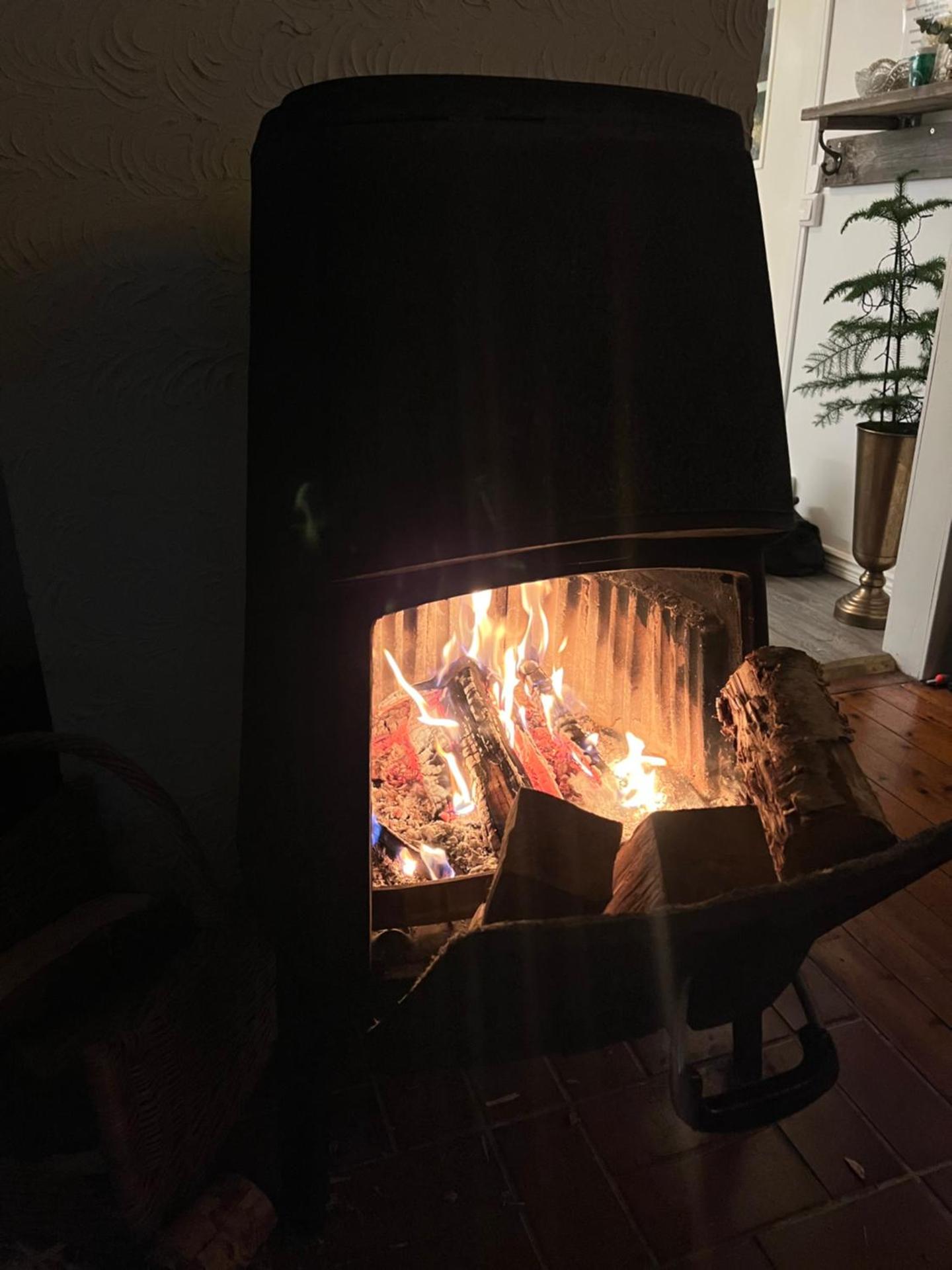 Charmig liten stuga i Södertälje/ Kungsdalen