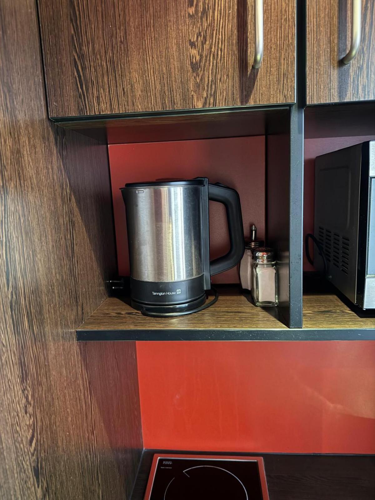 Coffee/tea facilities
