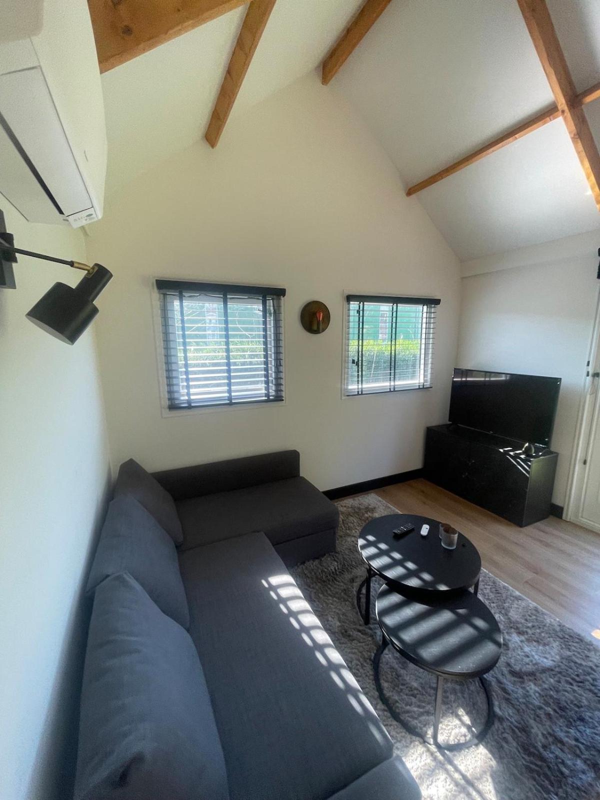 Unique Lodge 22 min from Amsterdam CS