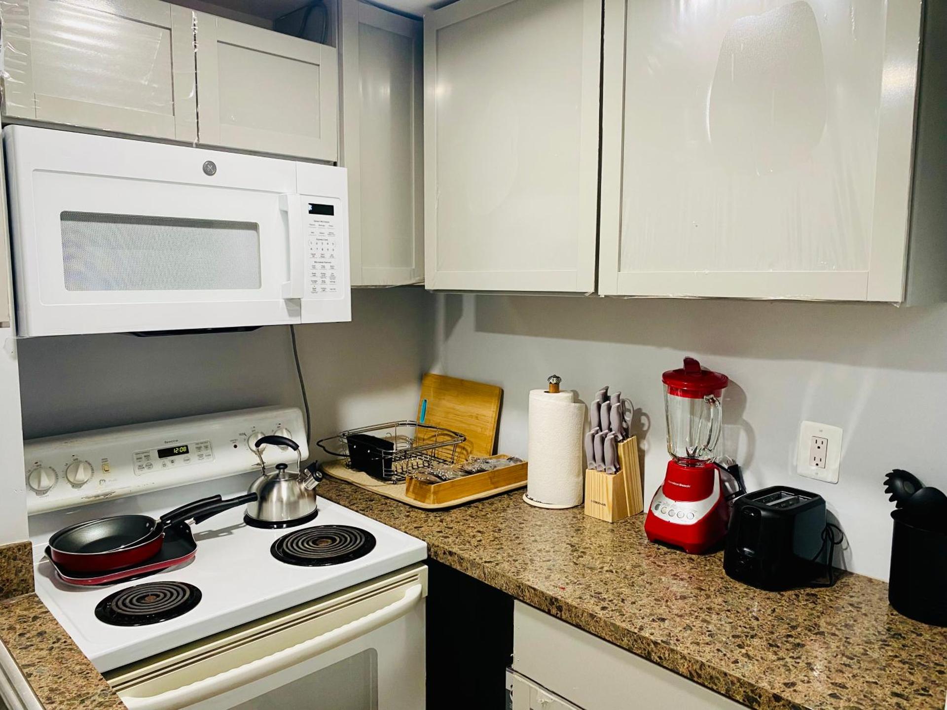 2 Bedroom Lower level Unit 1 & Half Bath Laurel MD #1