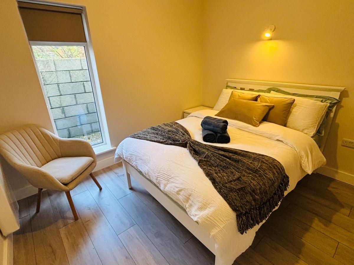 The Lodge - A Home Away From Home, With Private & Secluded Sauna access