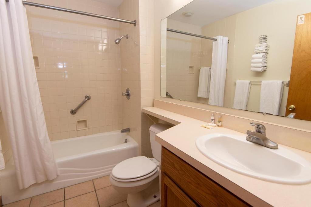 Carter Caves State Resort Park