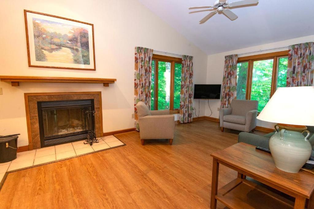 Carter Caves State Resort Park