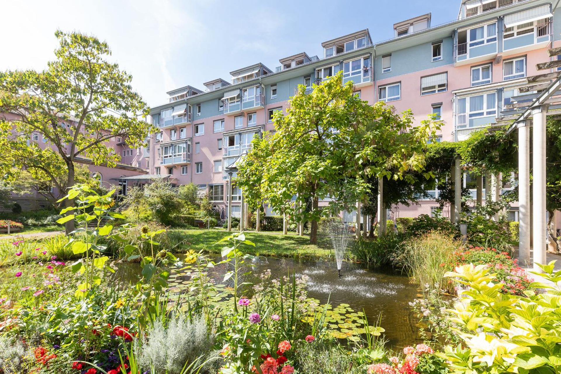 Evangelische Diakonissenanstalt Stuttgart GÄSTEHAUS AM DIAKONISSENPLATZ
