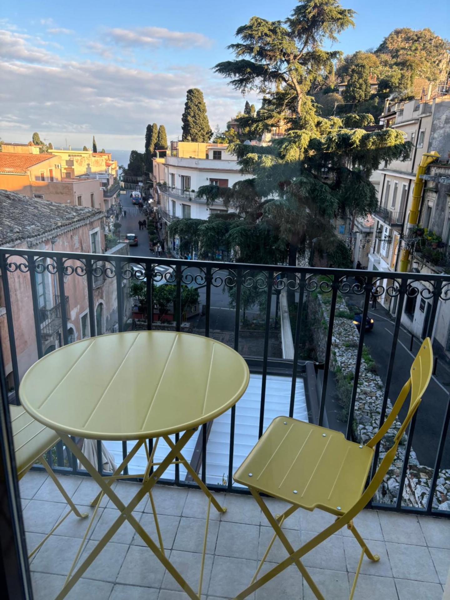 C’est la vie TAORMINA