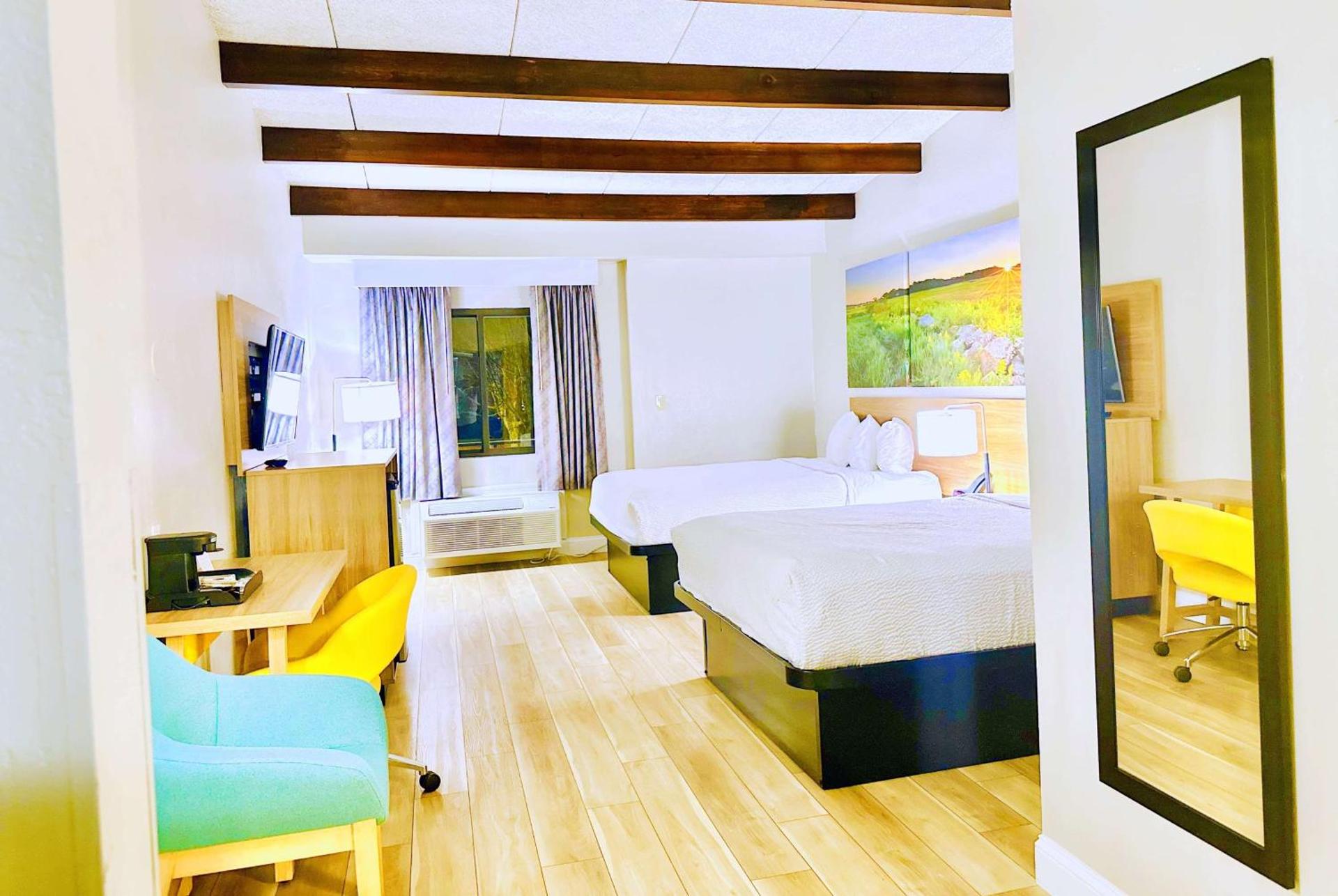 Photo of the whole room