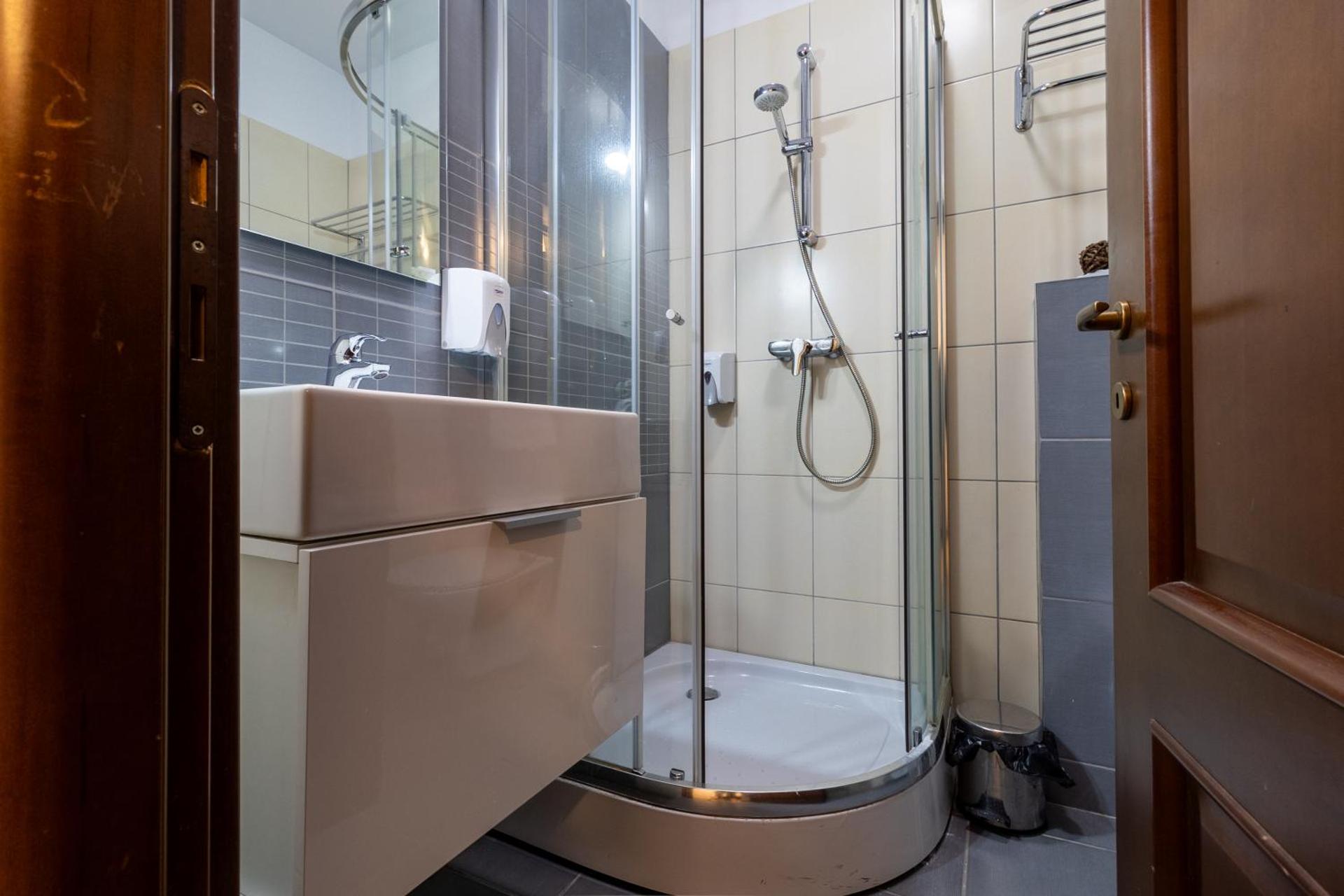 Single Room with Private Bathroom