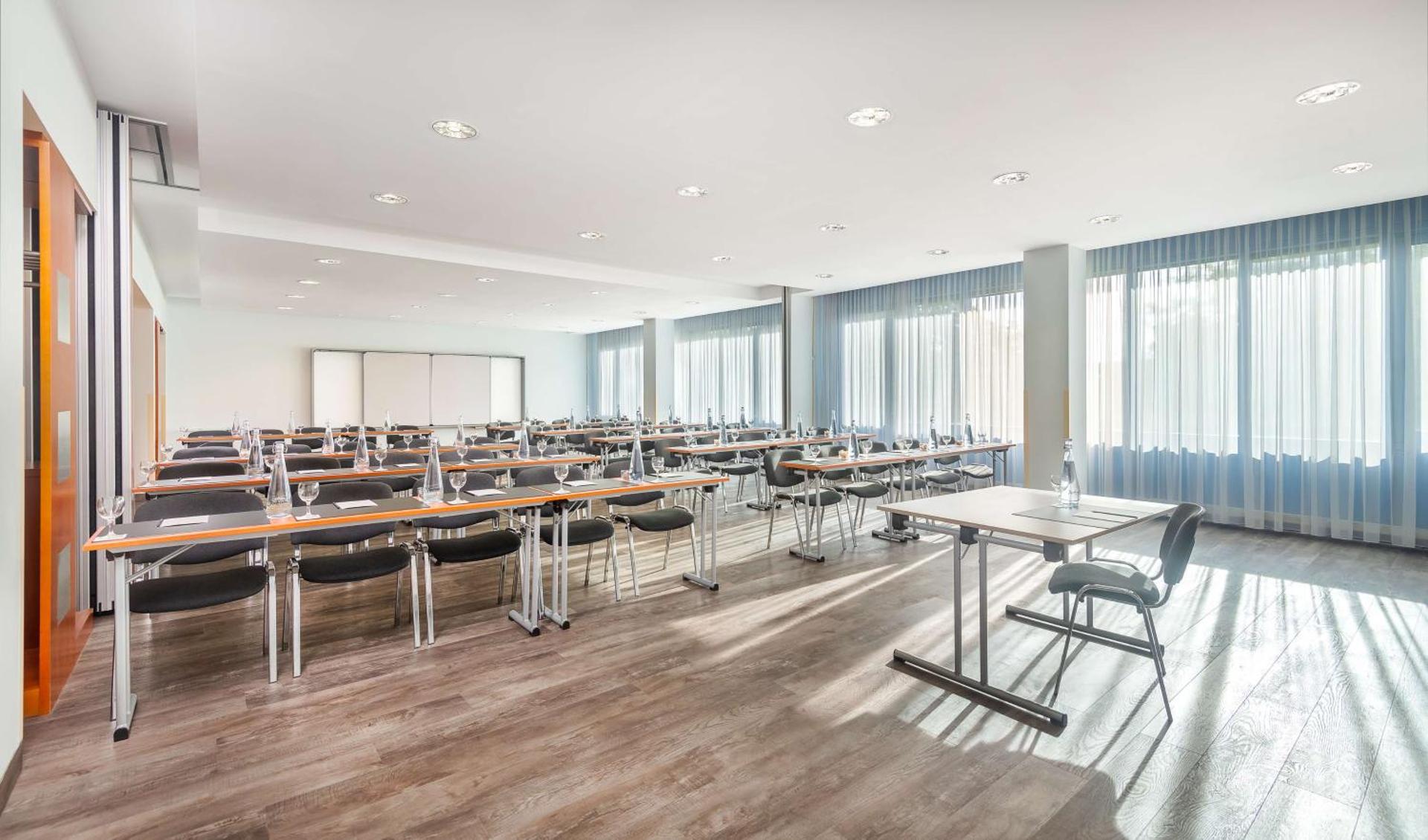 Meeting/conference room