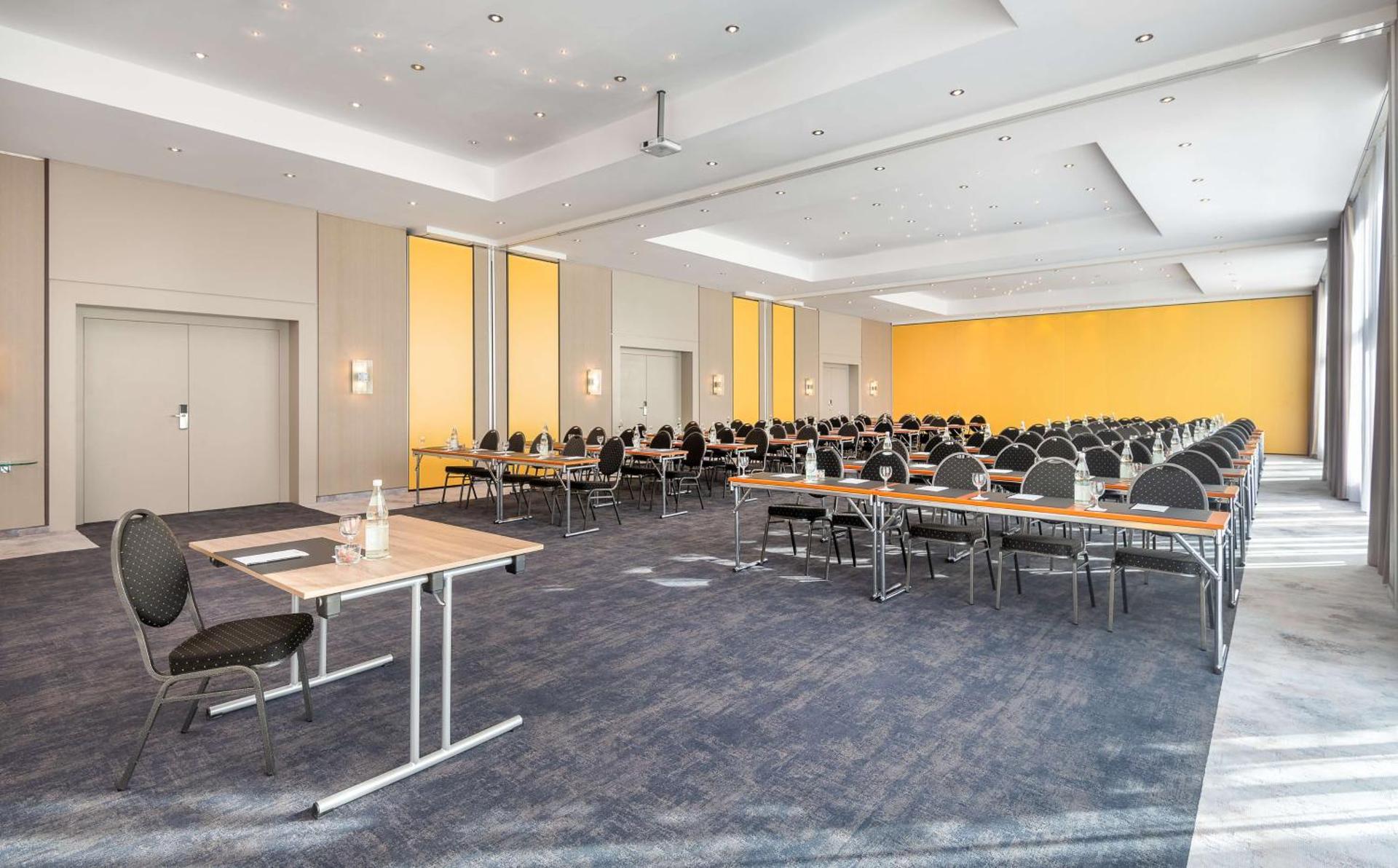 Meeting/conference room