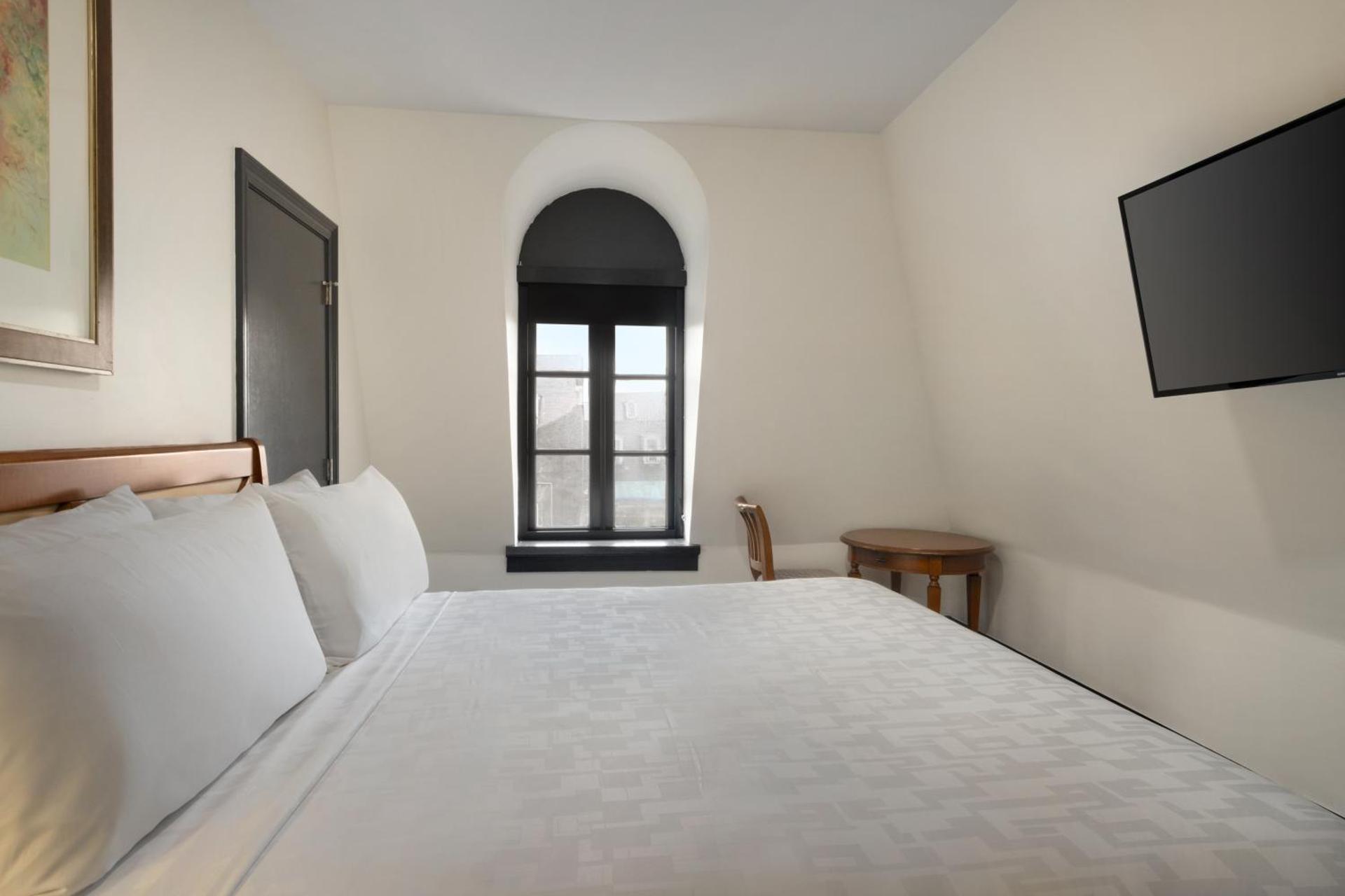 Le Richelieu Hotel in the French Quarter