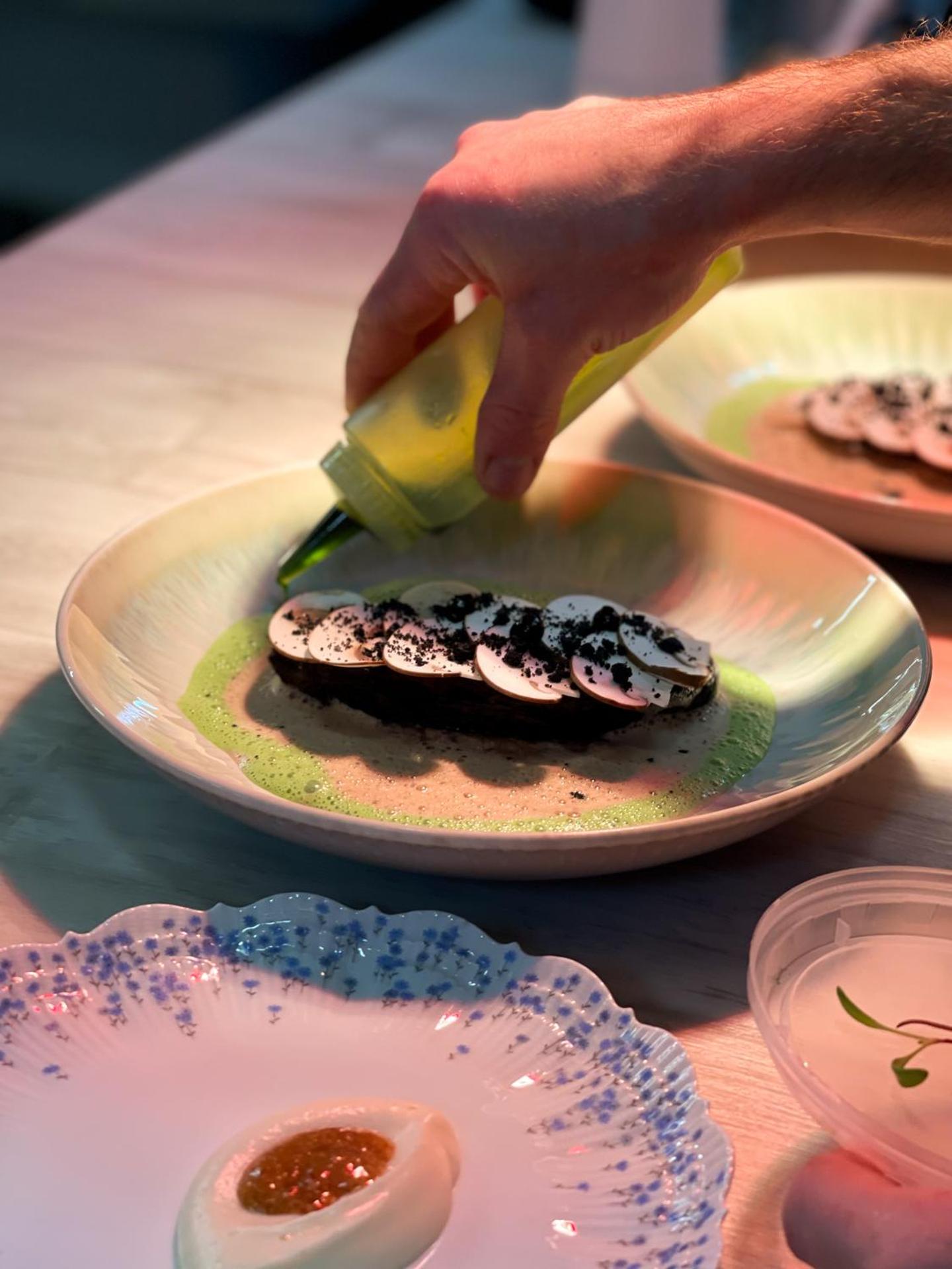 Restaurant/places to eat