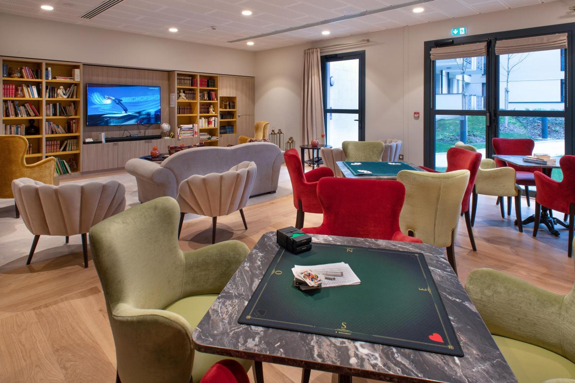 Communal lounge/ TV room