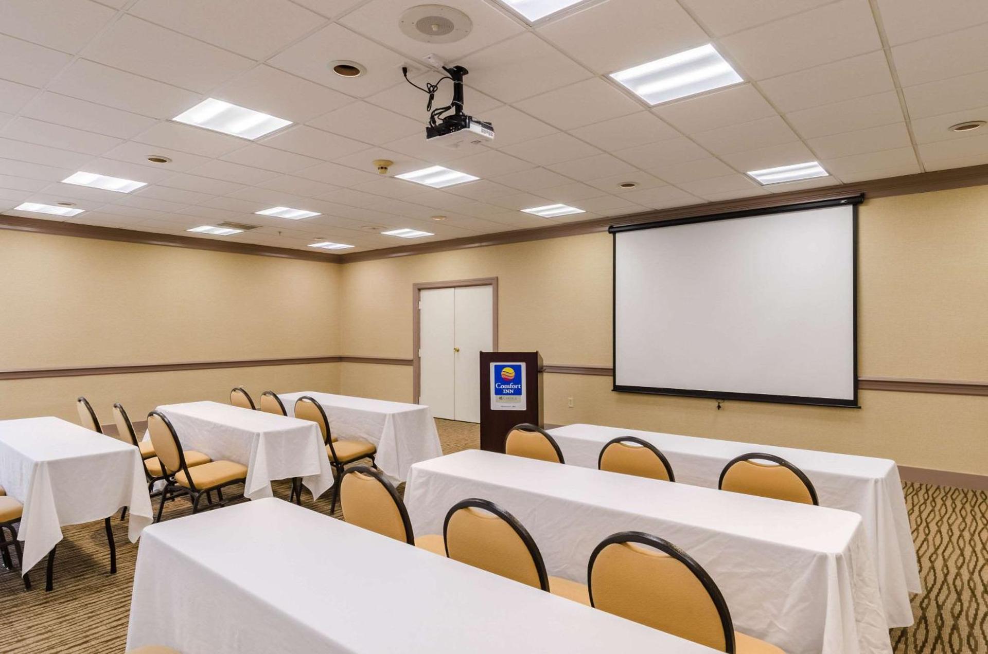 Meeting/conference room
