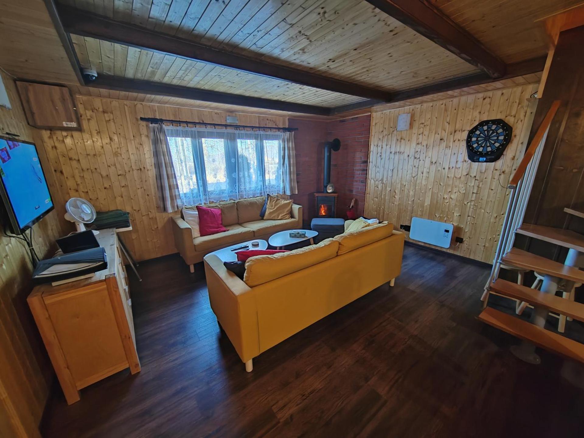 Communal lounge/ TV room