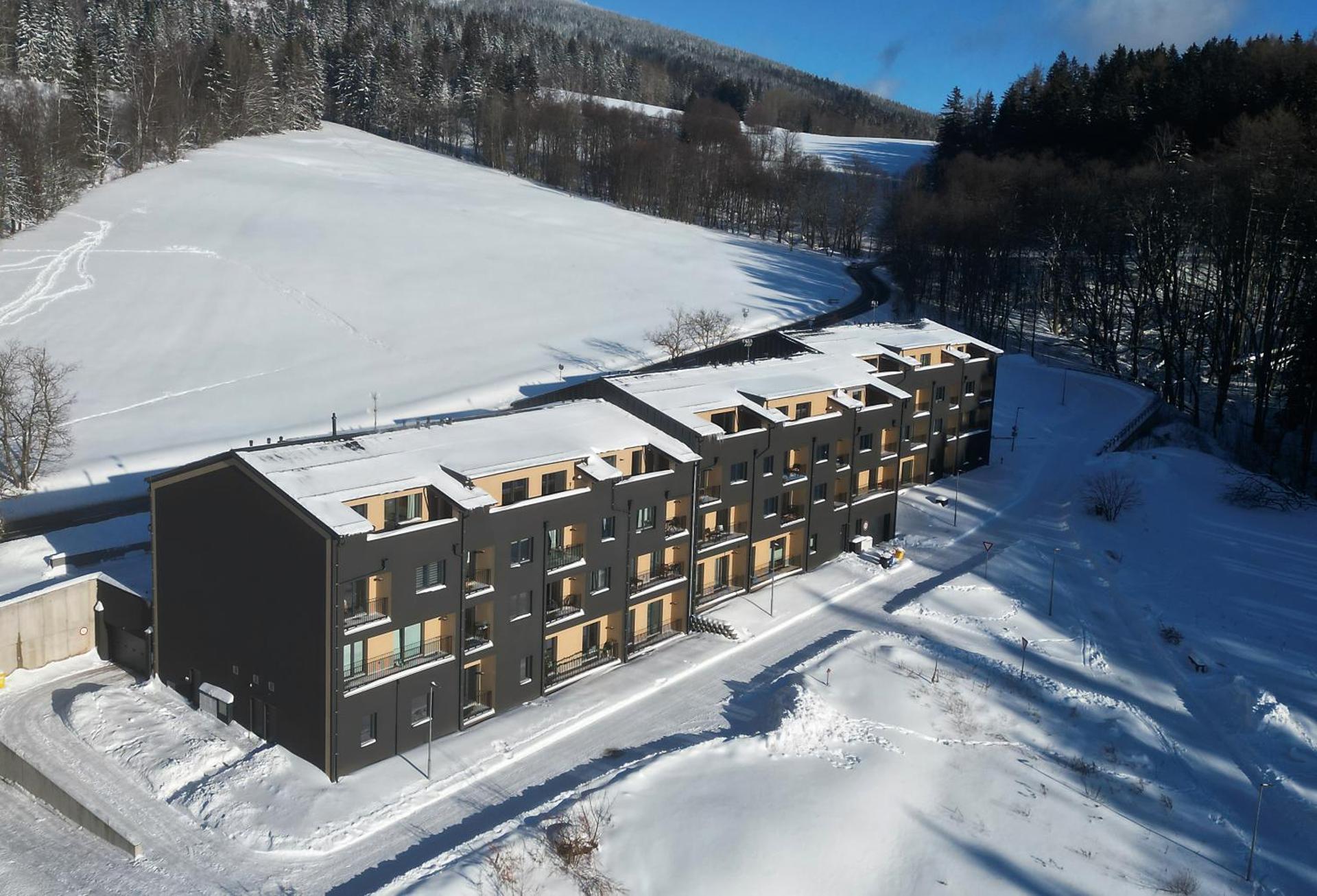 Apartmány Čerňák - Horňák - 4-6 osob, balkon, dvě parkovací místa