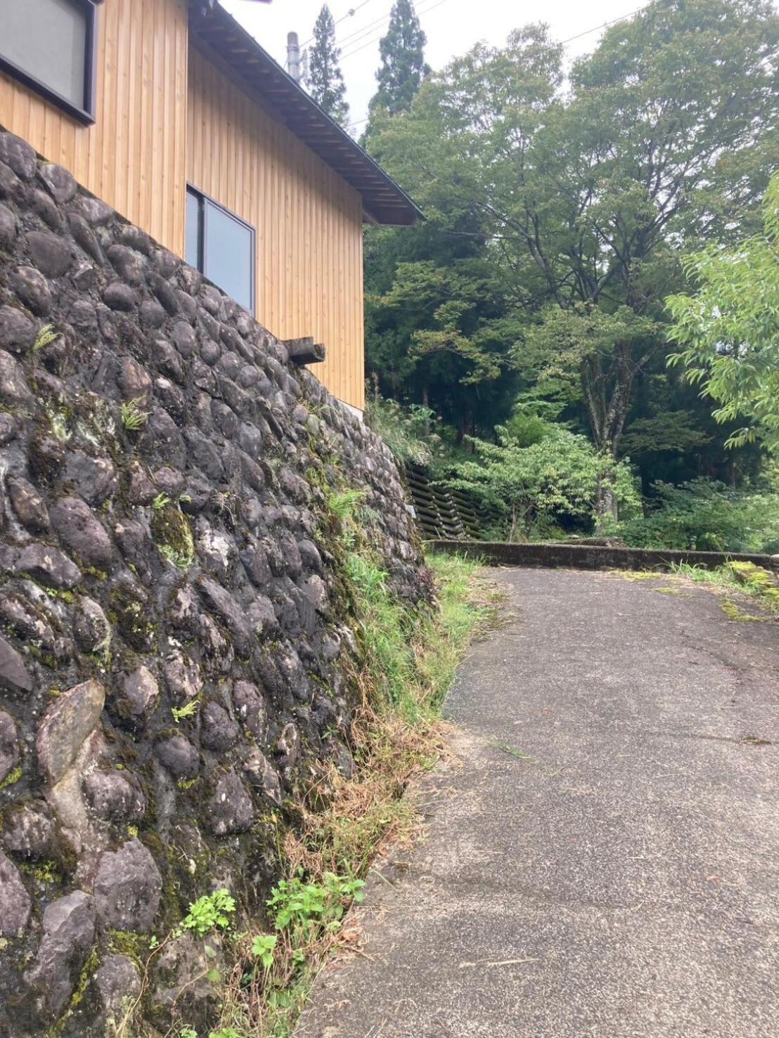 山斎ｰ勝山市の最北端に佇む一棟貸しの宿-