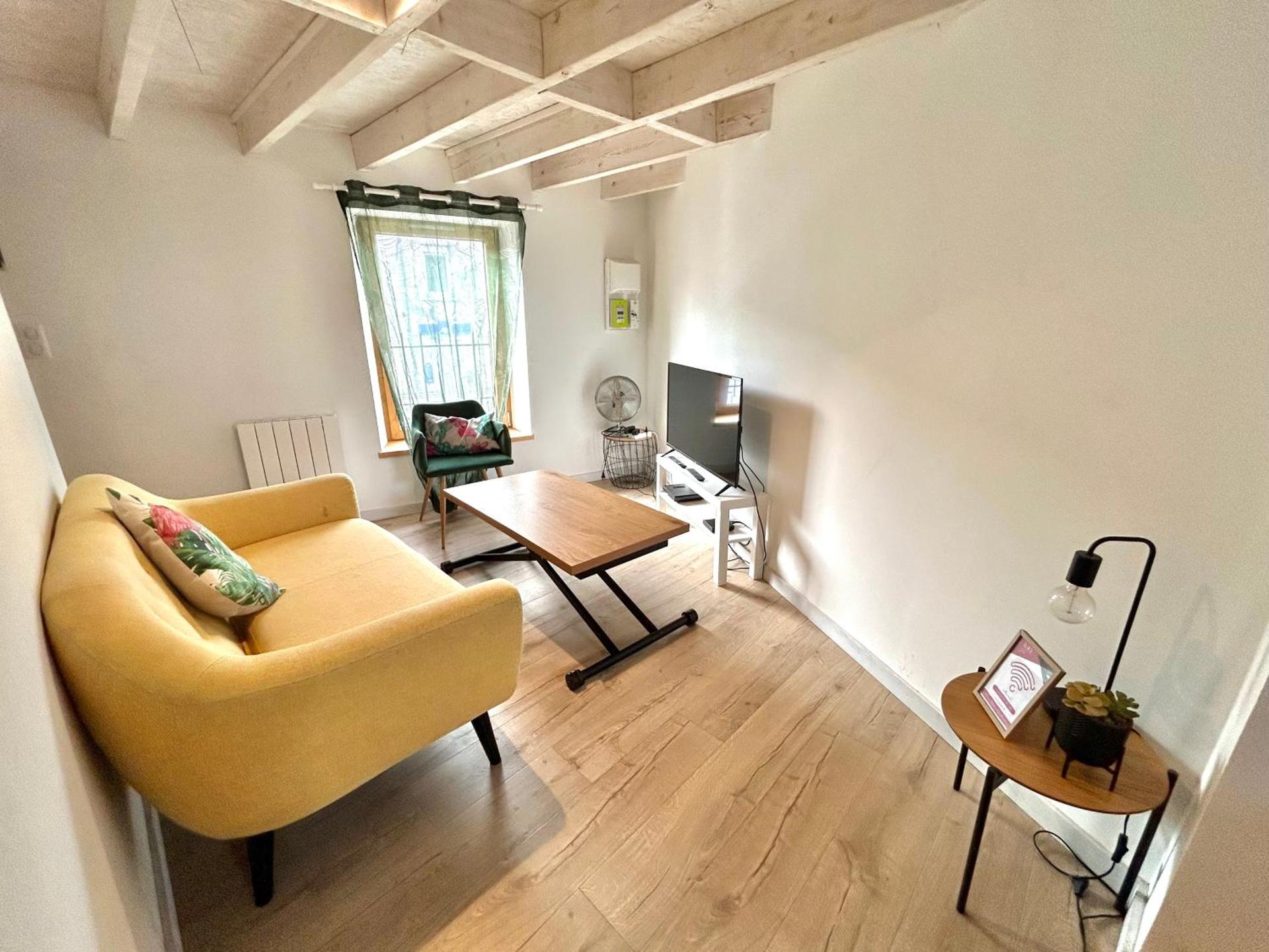 Chaleureux T3 avec terrasse/ Proche Valence