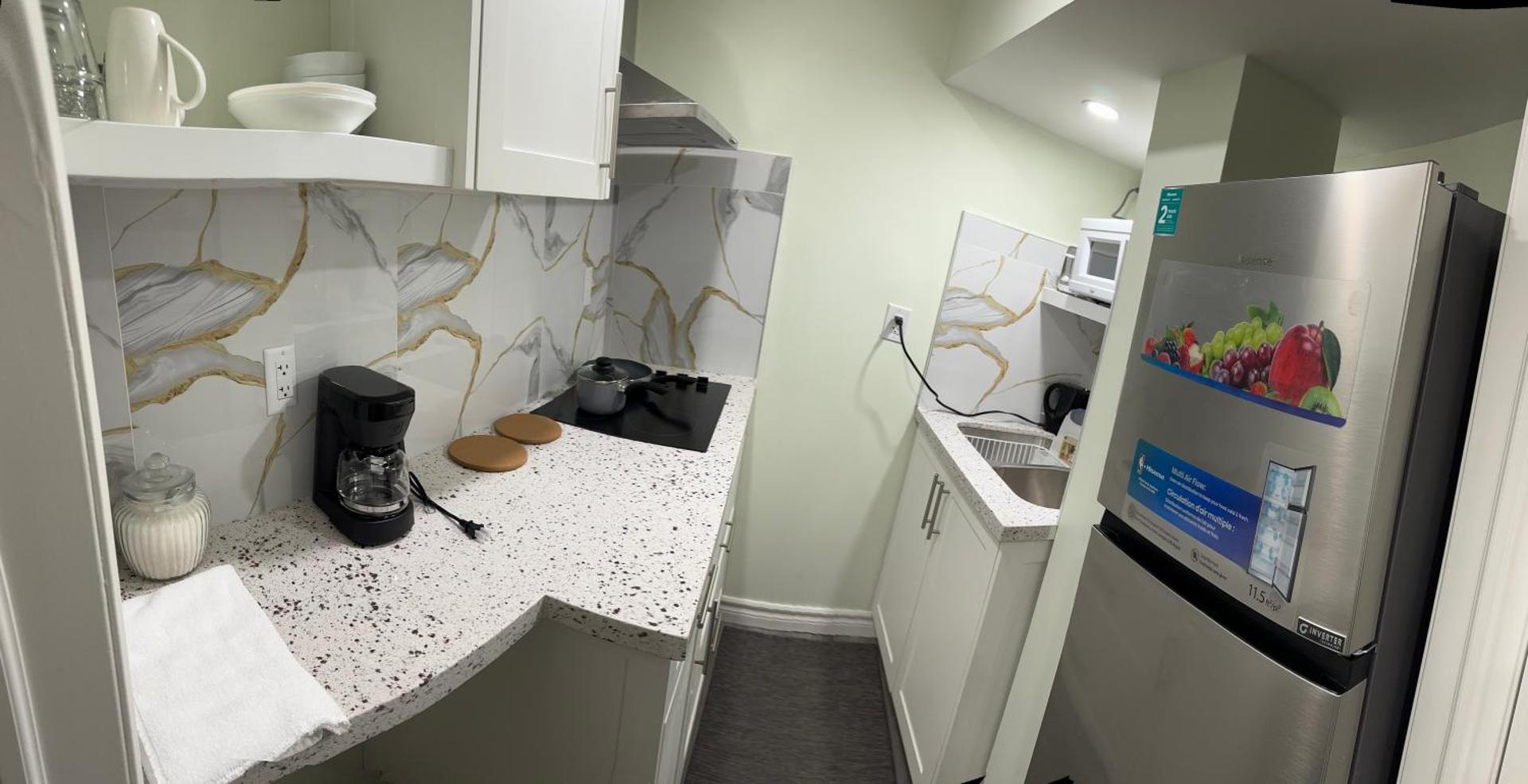 B01 cozy private room with bathroom