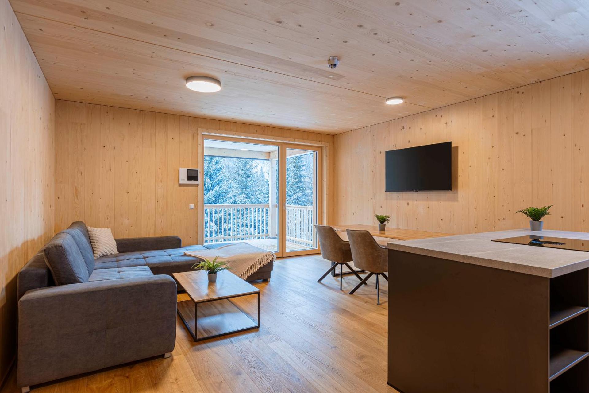 Communal lounge/ TV room