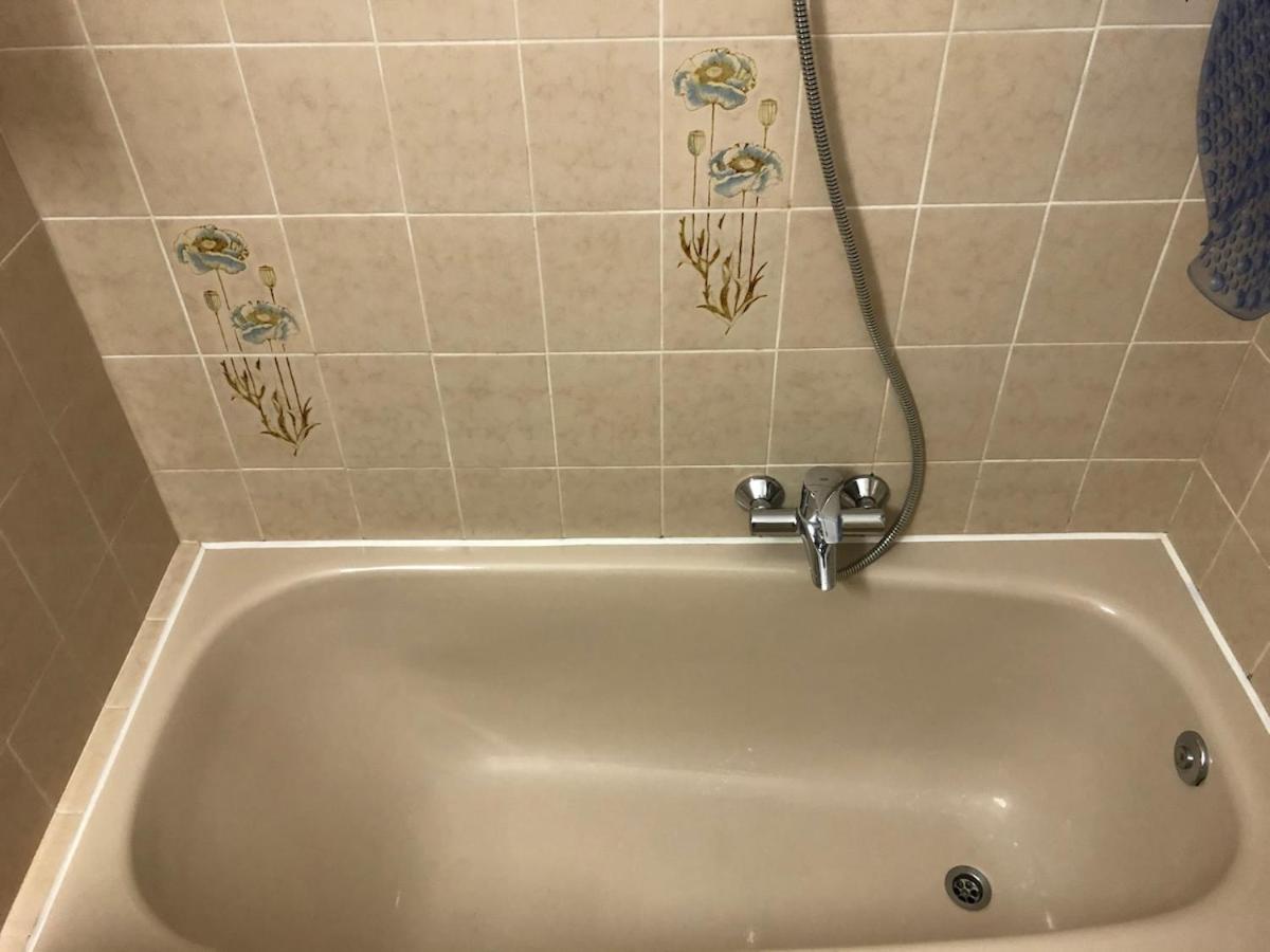 Two bedroom apartment with side sea view