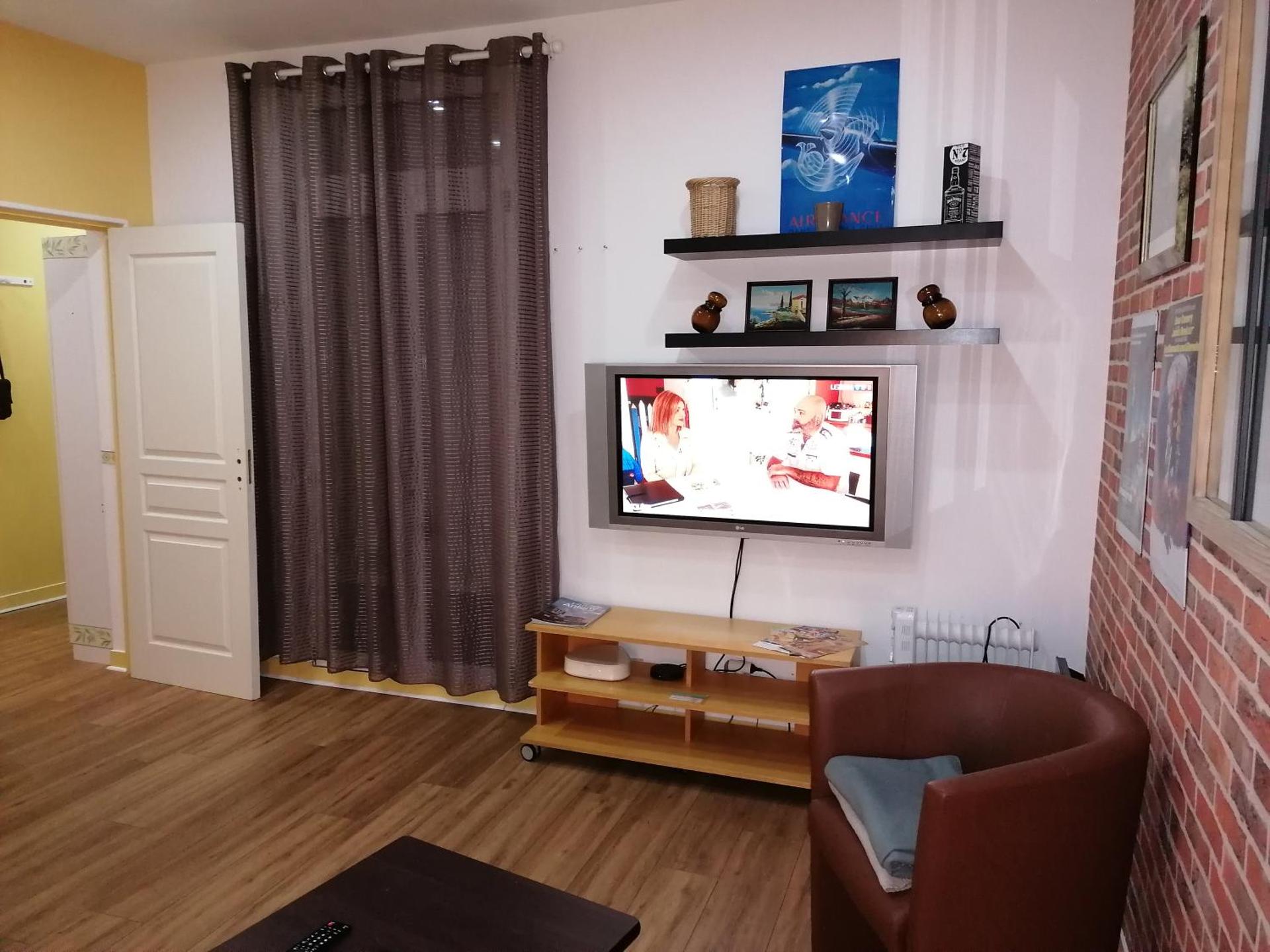 Maison Antony parking gratuit proche Paris