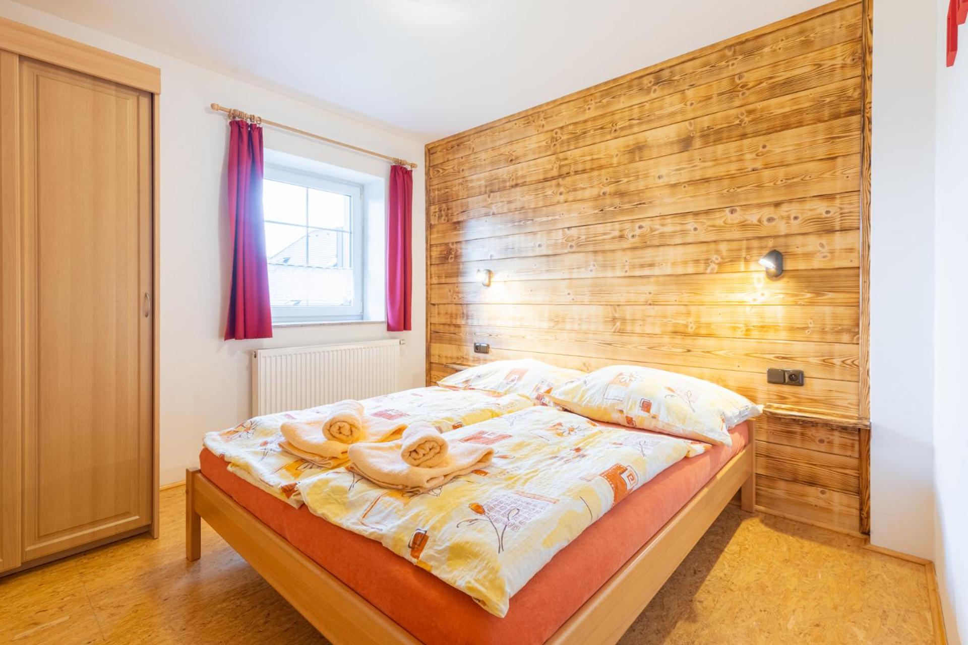 One-Bedroom Apartment with View