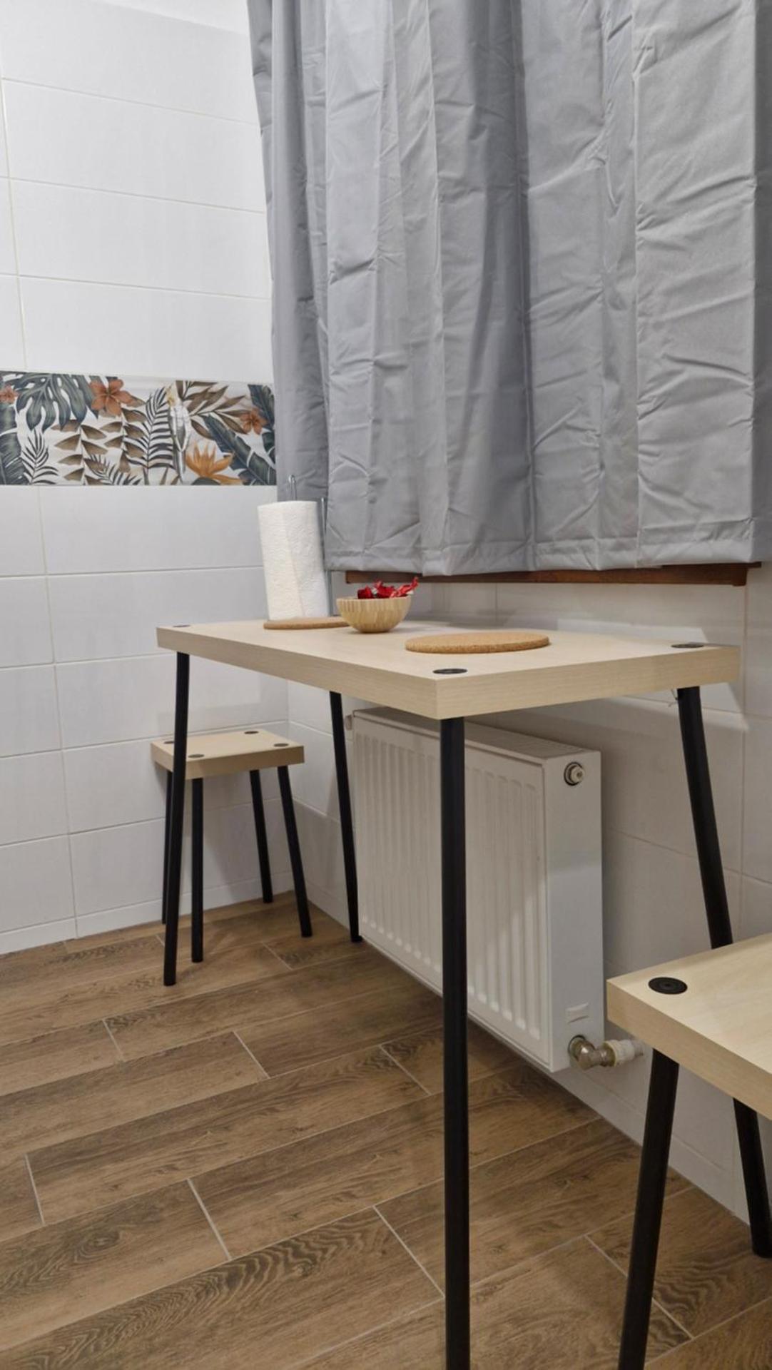 Cozy Old Town Apartment Eugen Carada Street