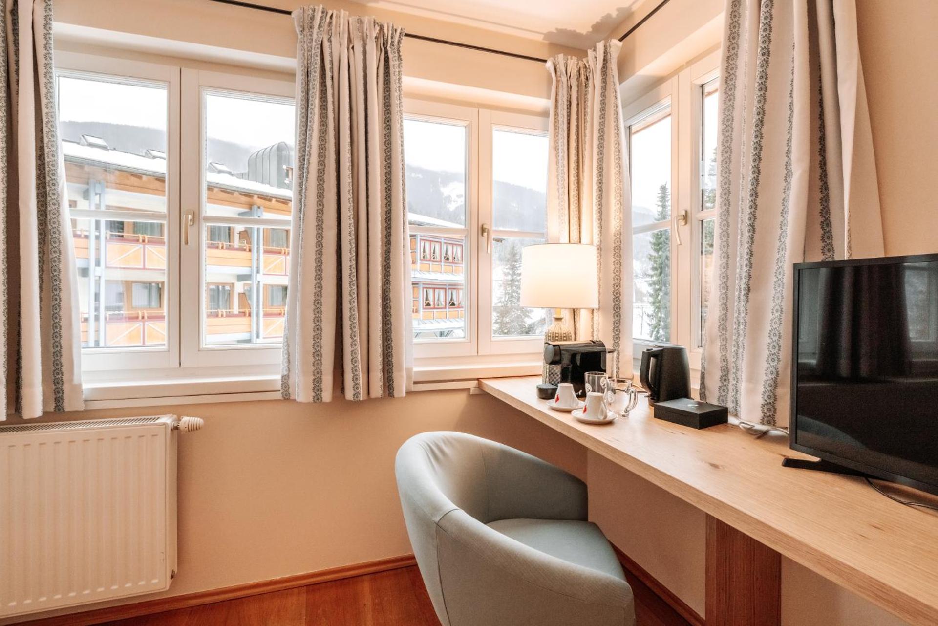 Coffee/tea facilities