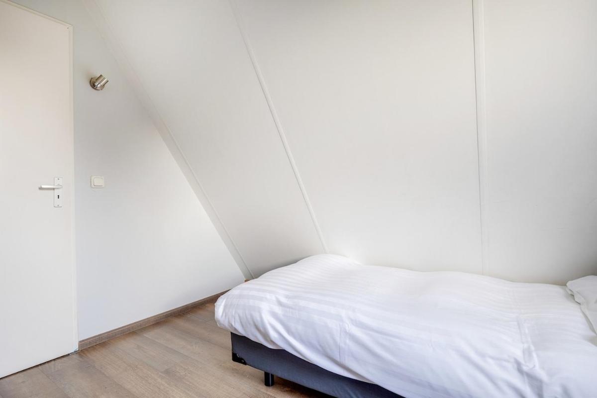 Merel I Rustgevende Accomodatie in Drenthe met omheinde tuin