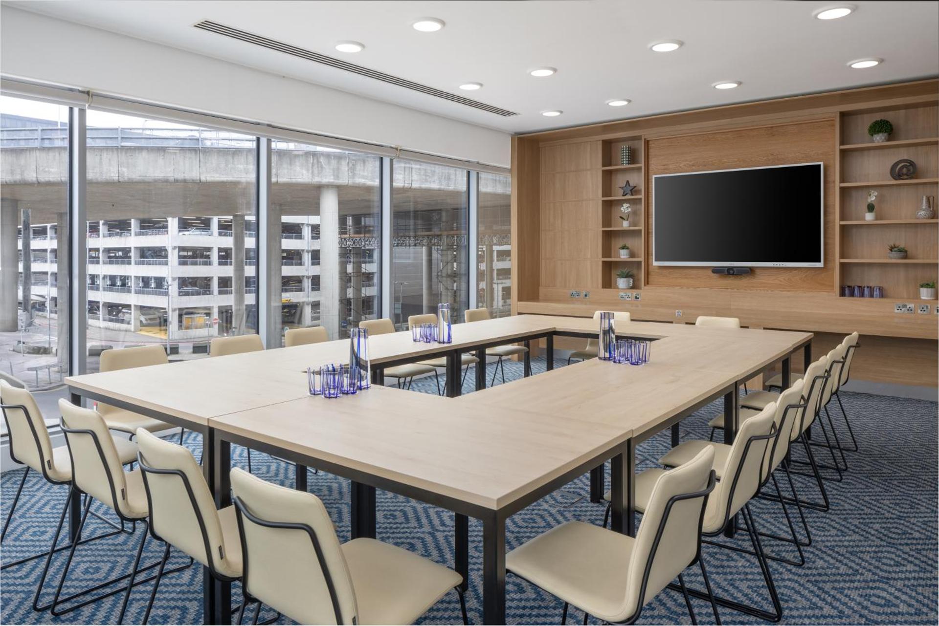 Meeting/conference room
