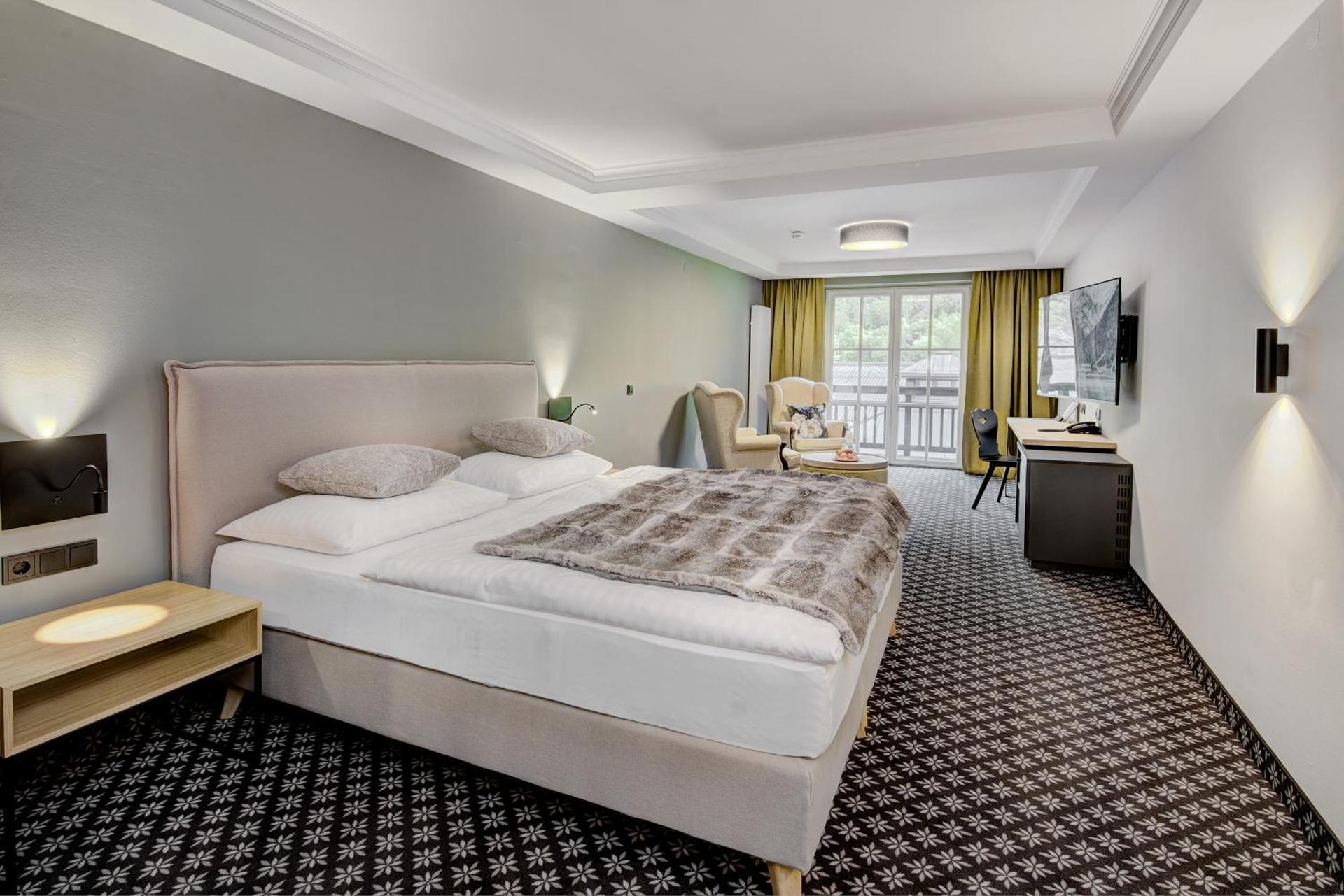 Photo of the whole room