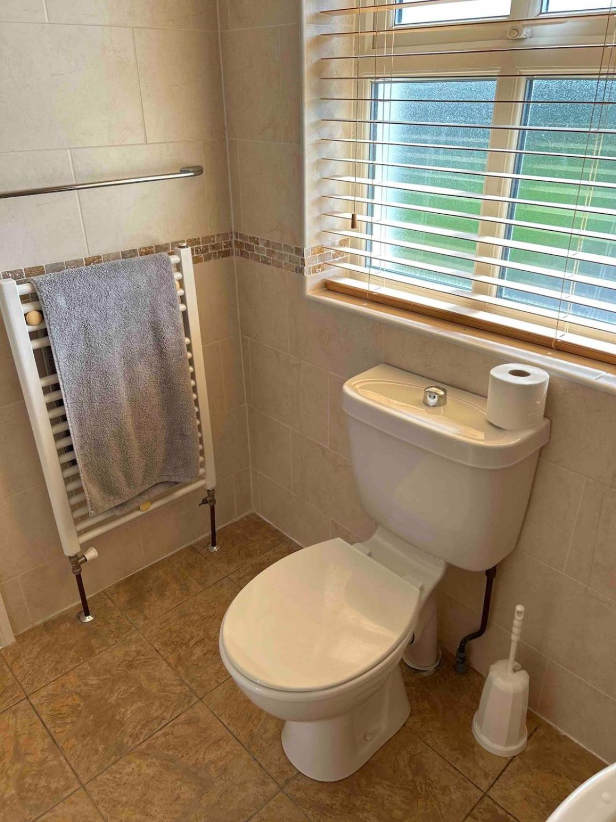 Welcoming Home in Lovely Kenmare