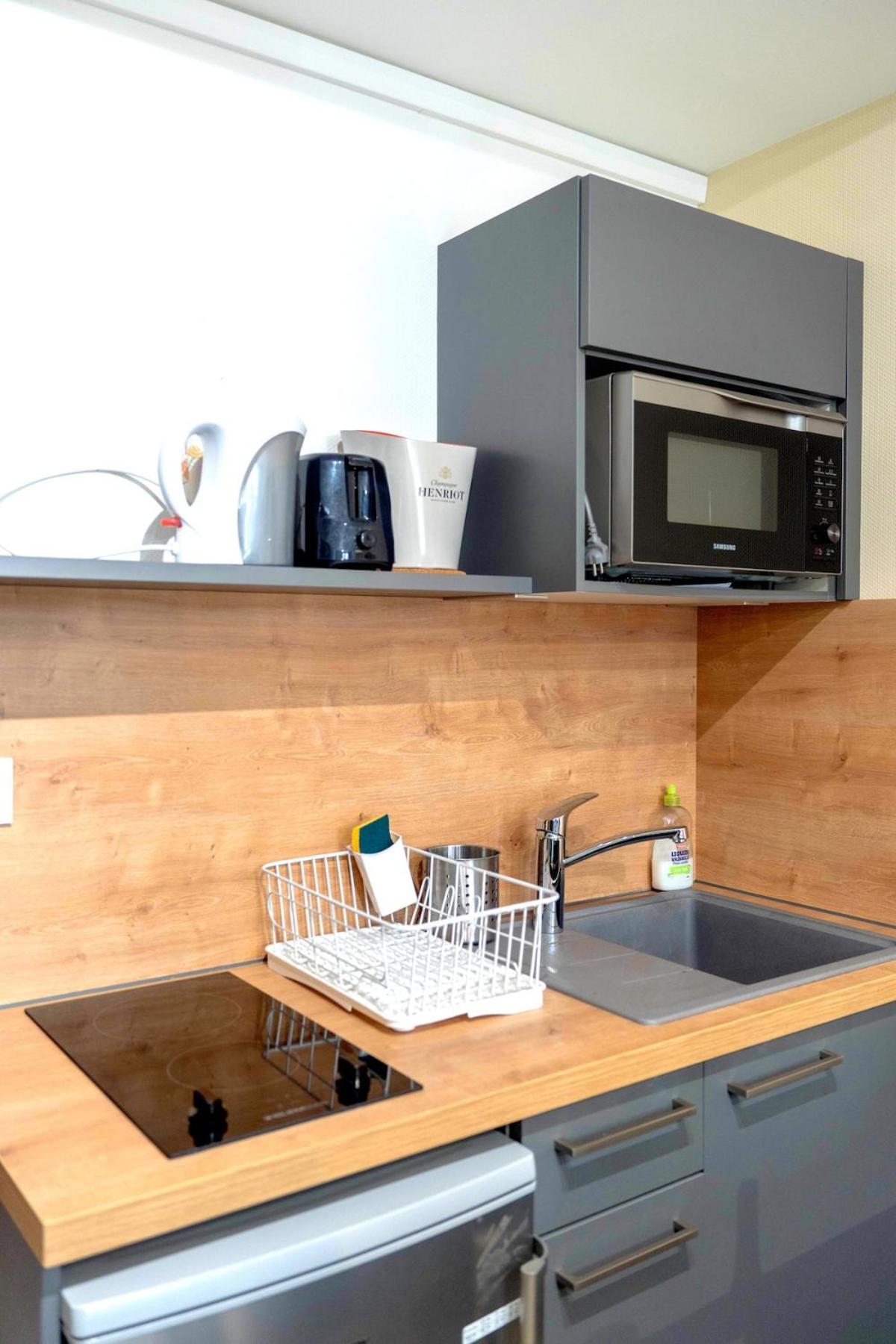 Coffee/tea facilities