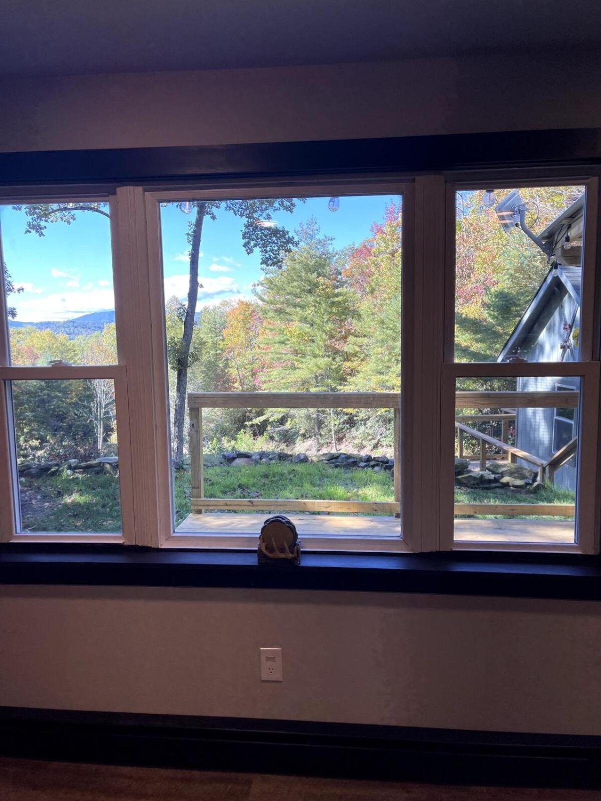 Twin Oaks Cabin at Linville, Private, New remodel