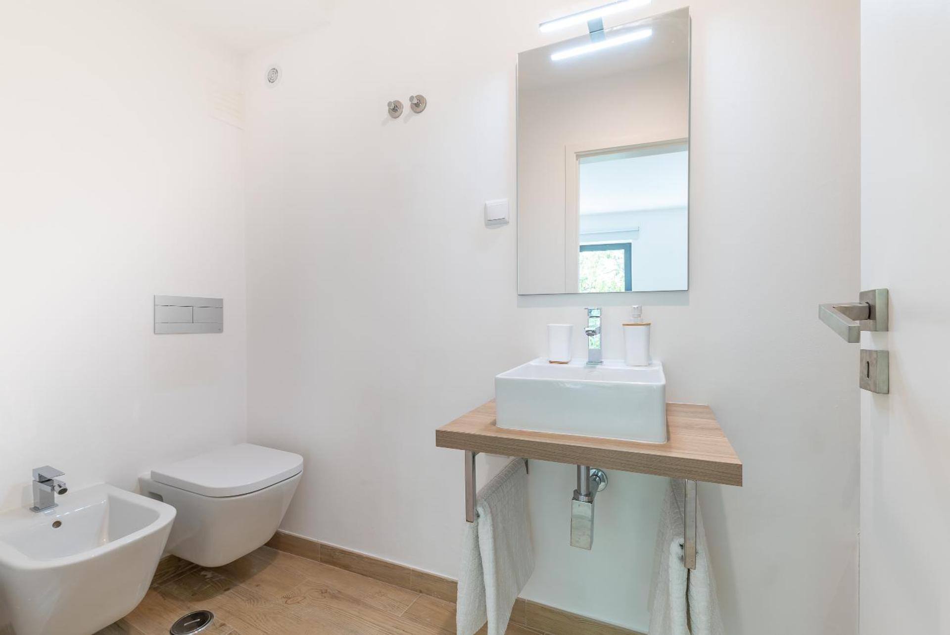 Orange 3 House - Chiado Studios